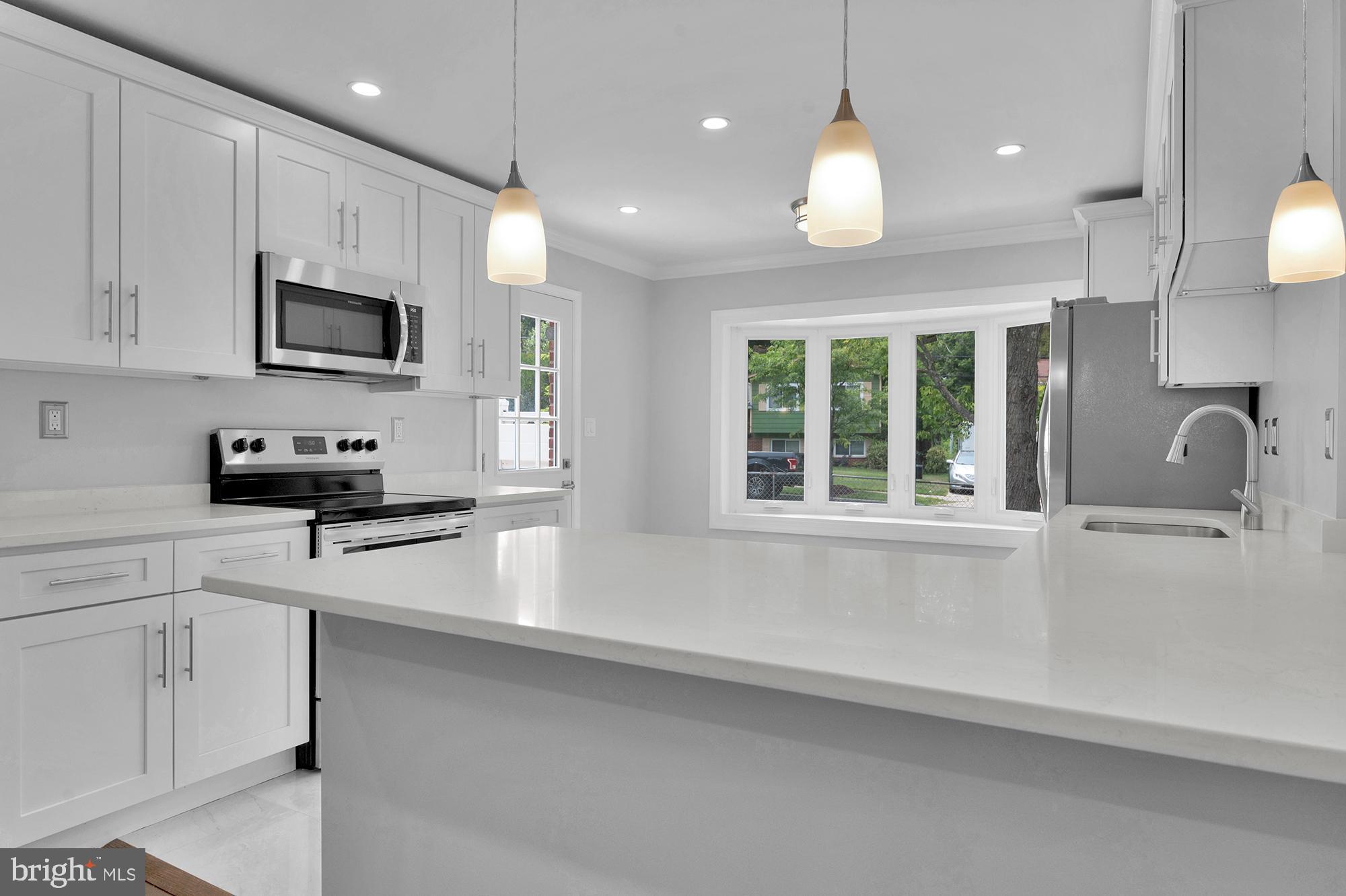 HICKORY HILL - Residential