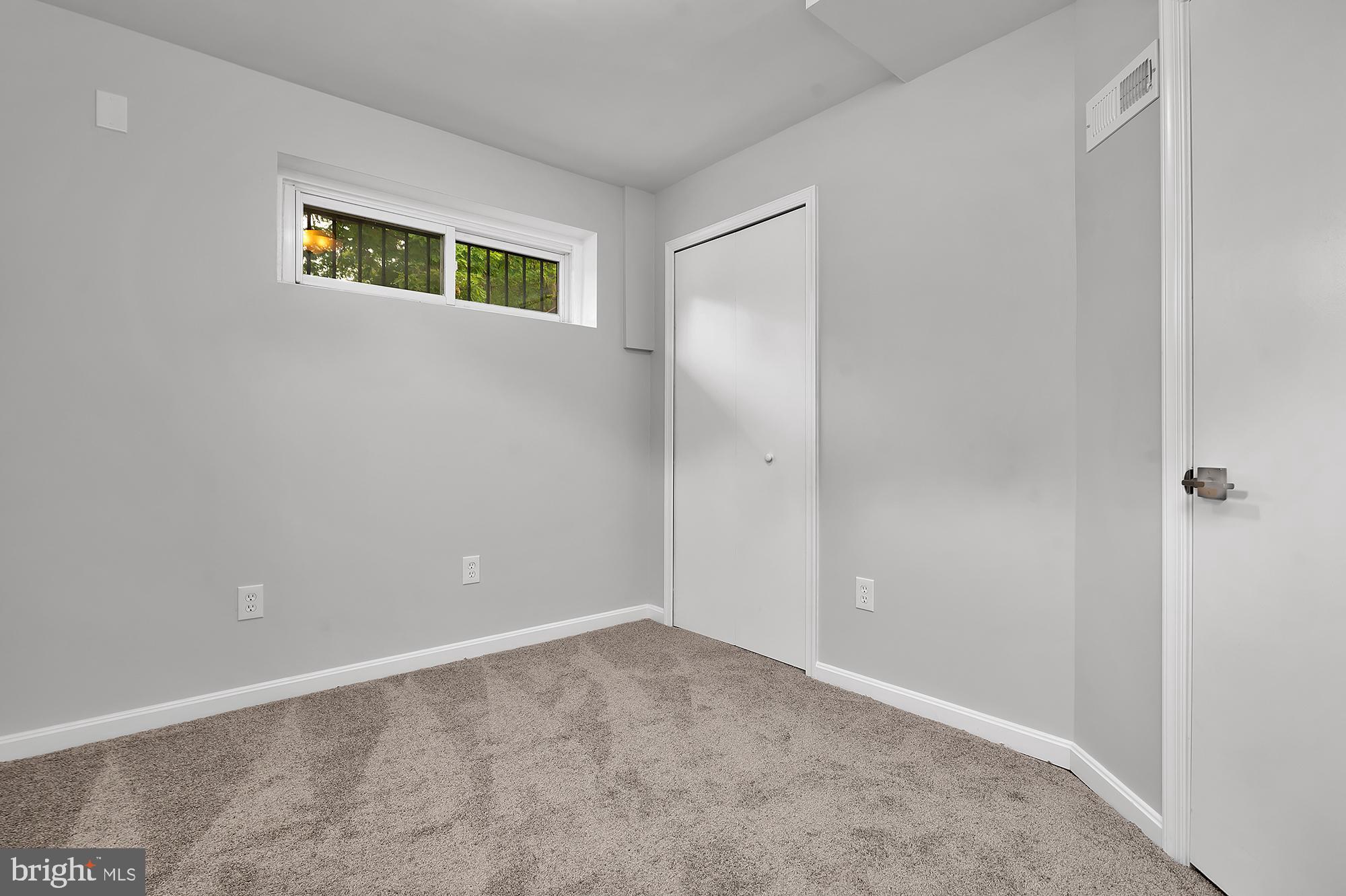 HICKORY HILL - Residential