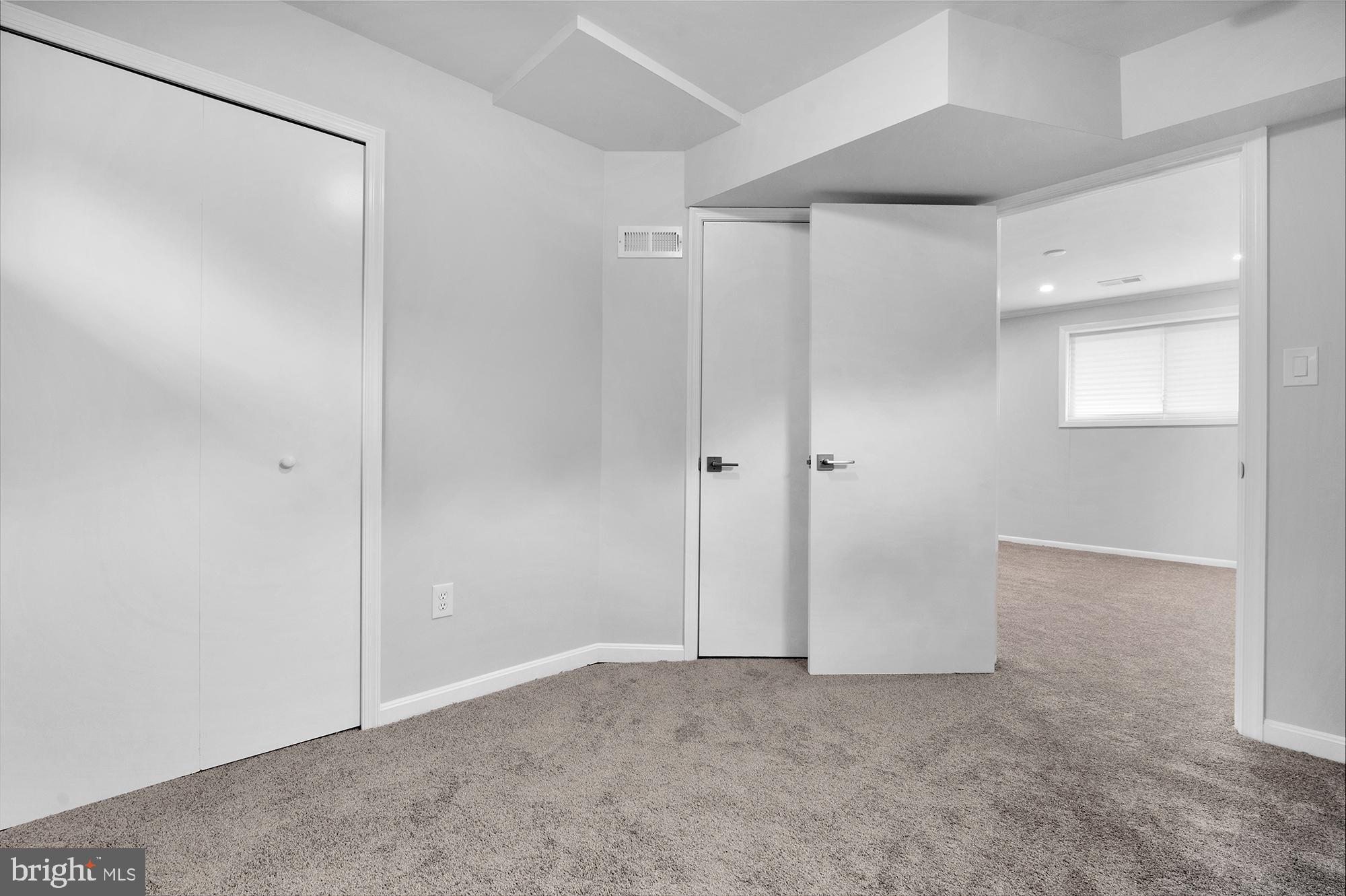 HICKORY HILL - Residential