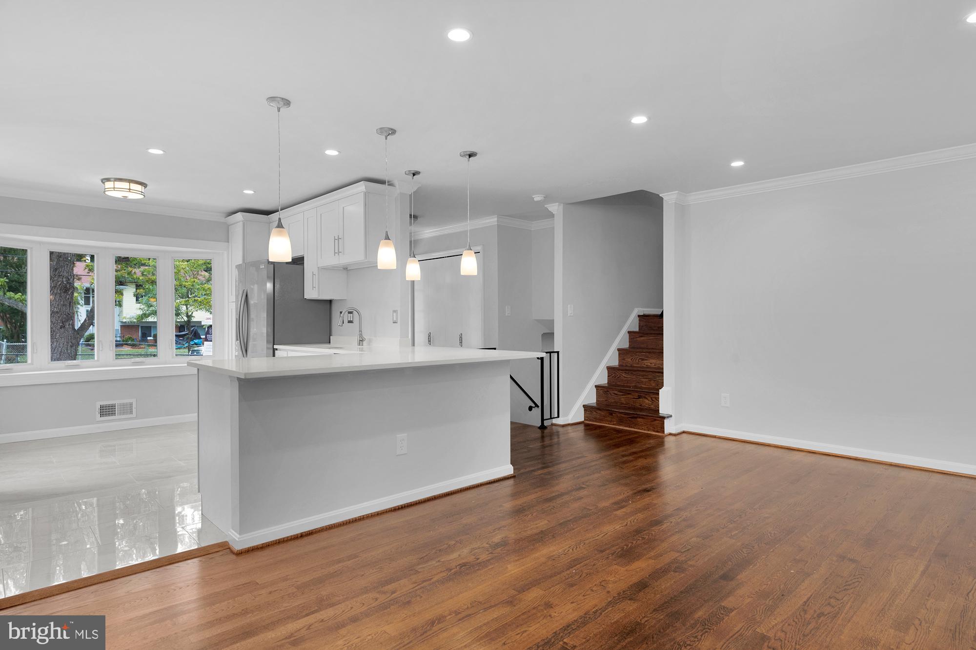 HICKORY HILL - Residential