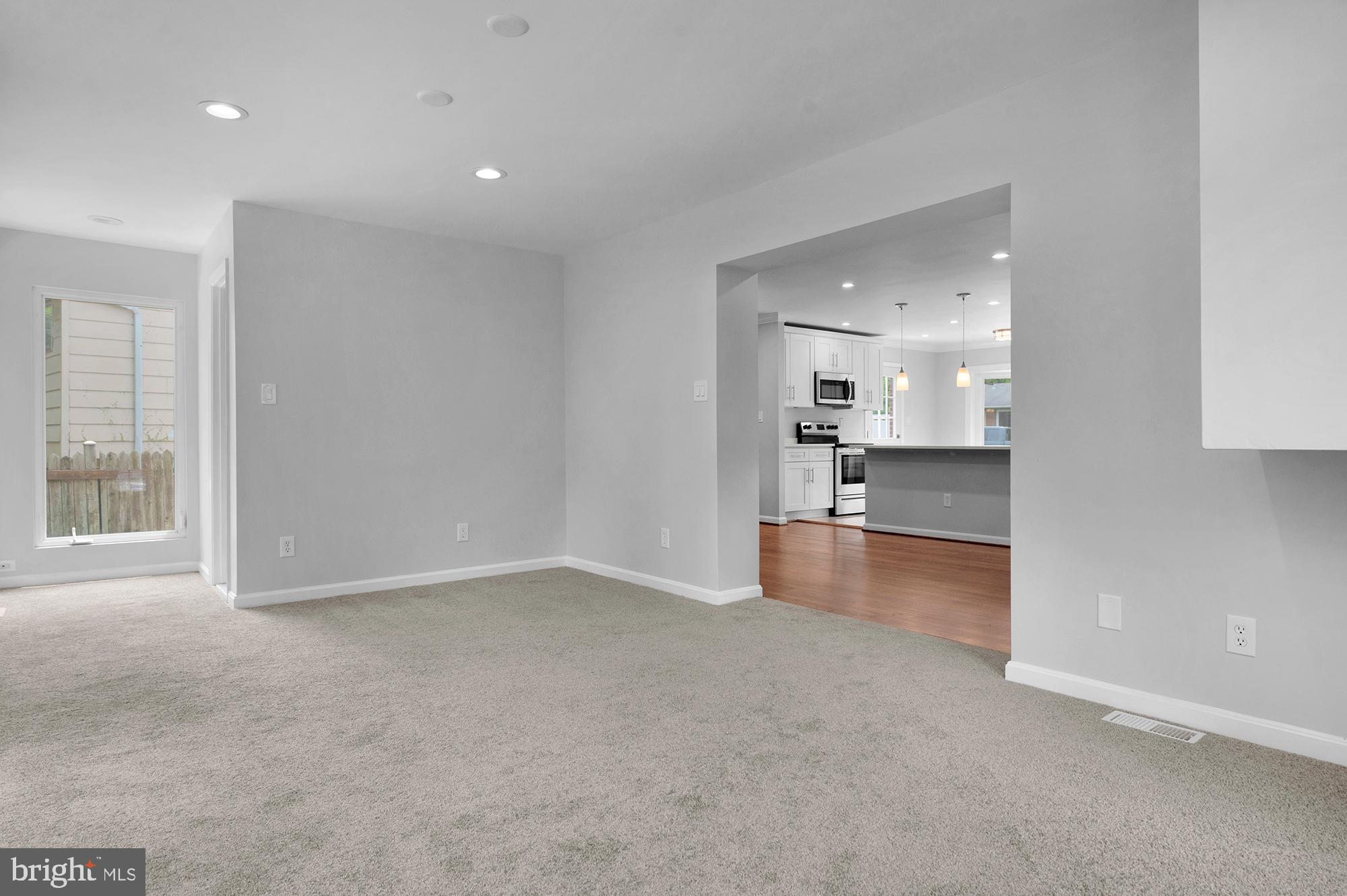 HICKORY HILL - Residential