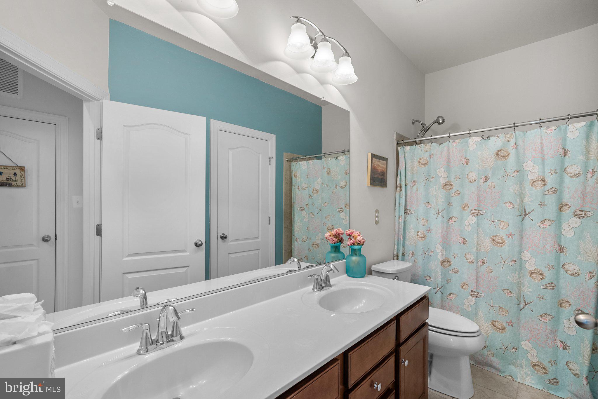 VILLAGE OF STEPHENS WOODS - Residential