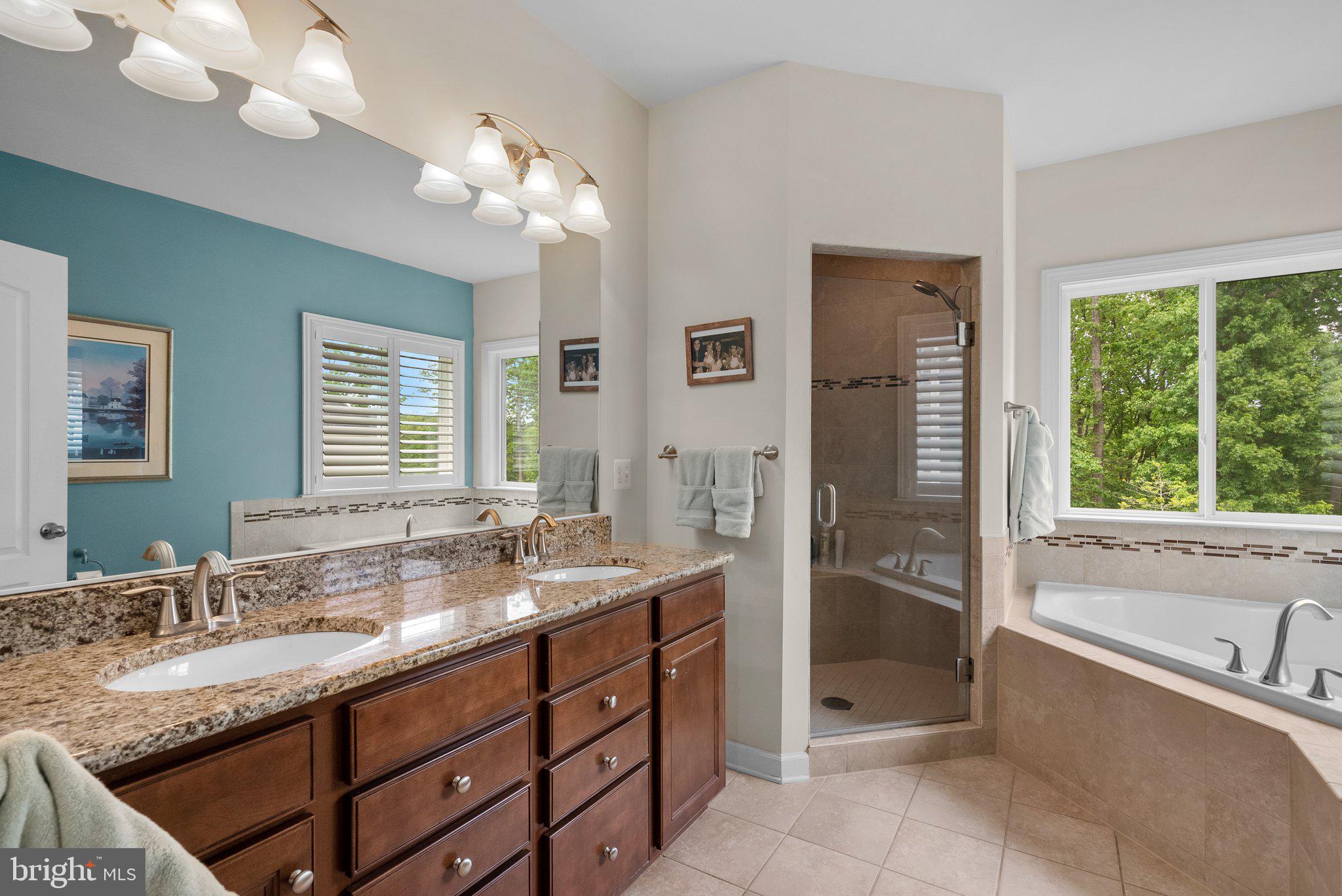 VILLAGE OF STEPHENS WOODS - Residential