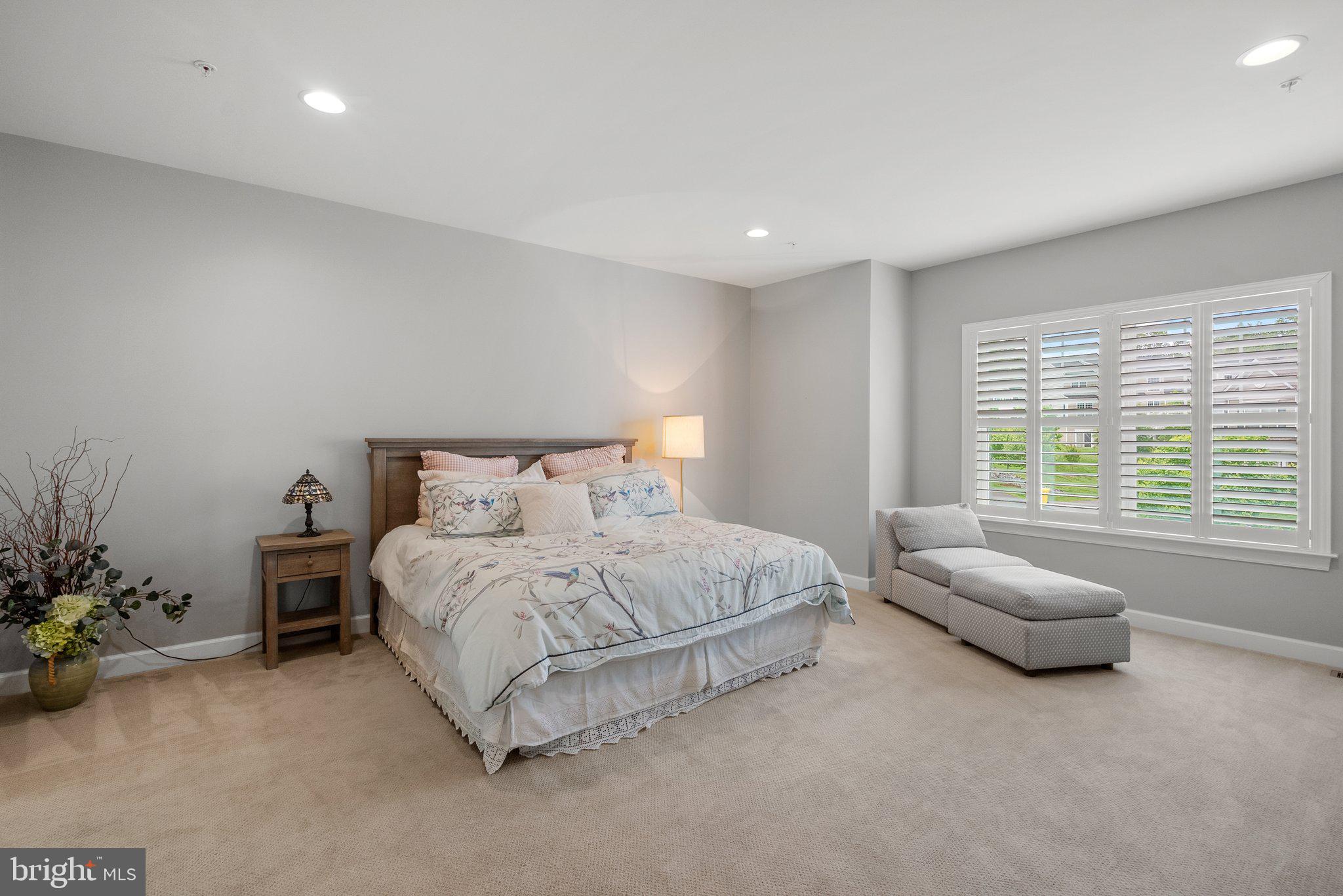 VILLAGE OF STEPHENS WOODS - Residential