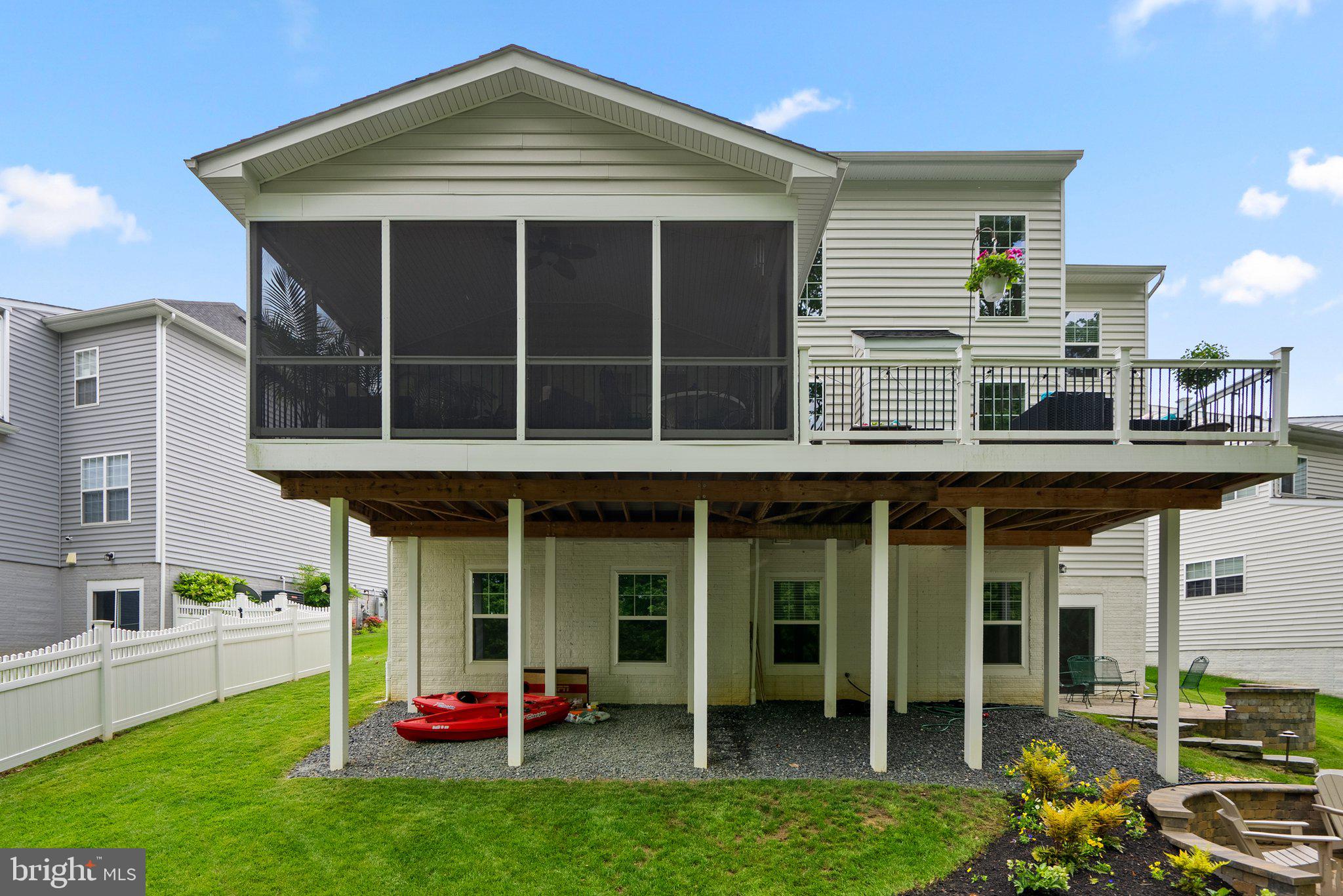 VILLAGE OF STEPHENS WOODS - Residential