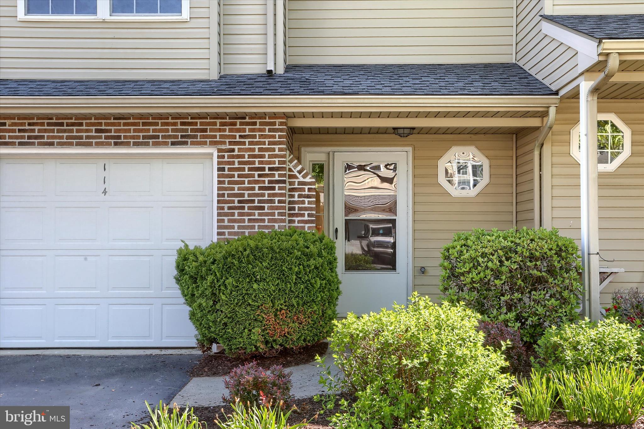 THE RESERVE - Residential