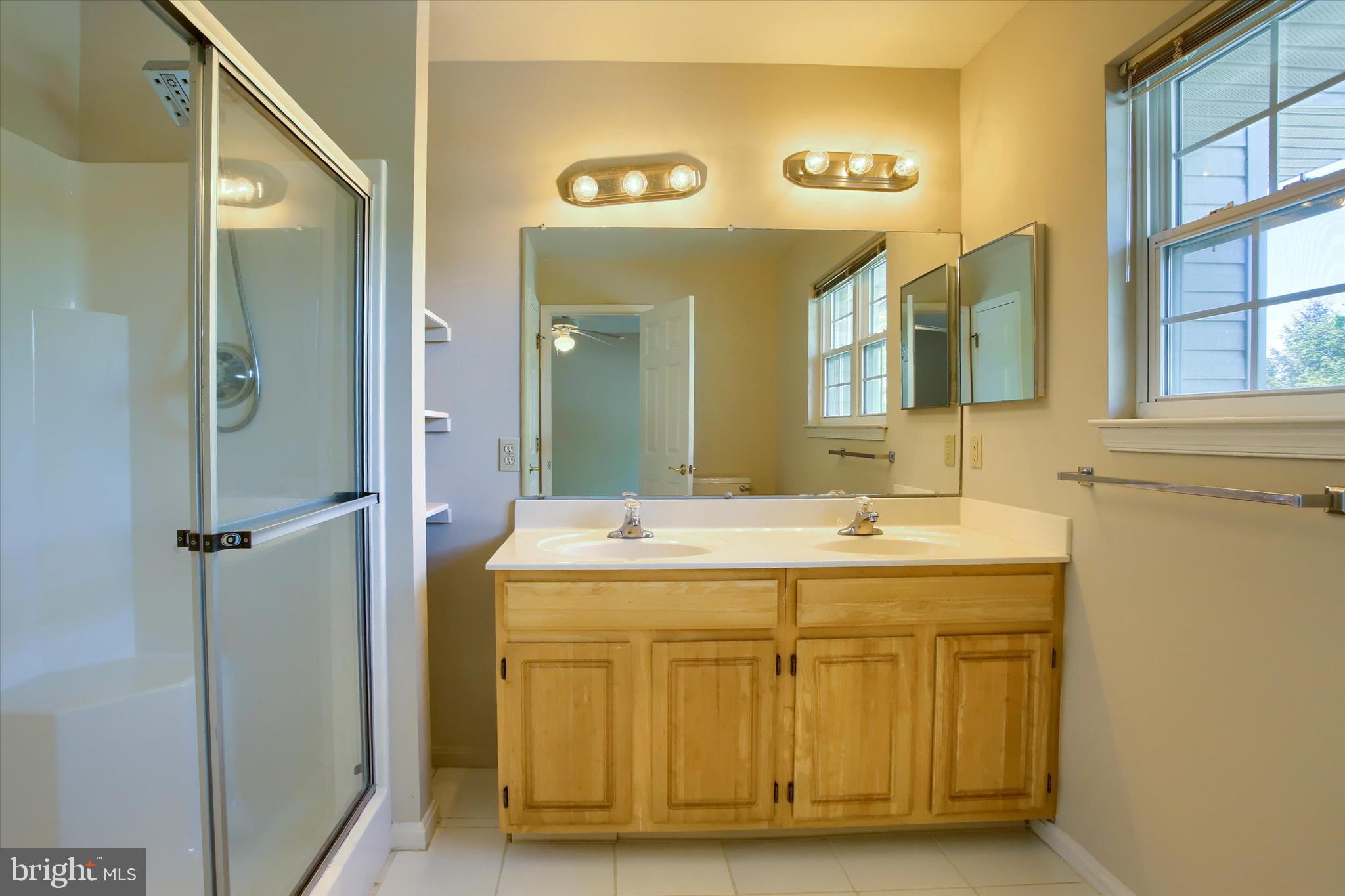 THE RESERVE - Residential