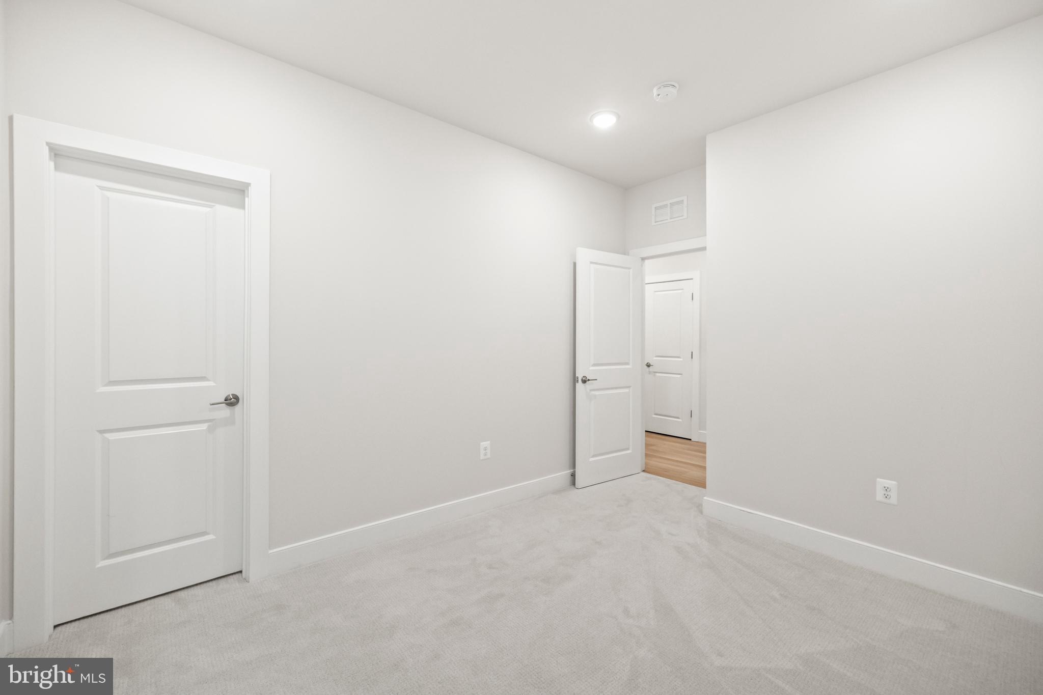 MASON PARK - Residential