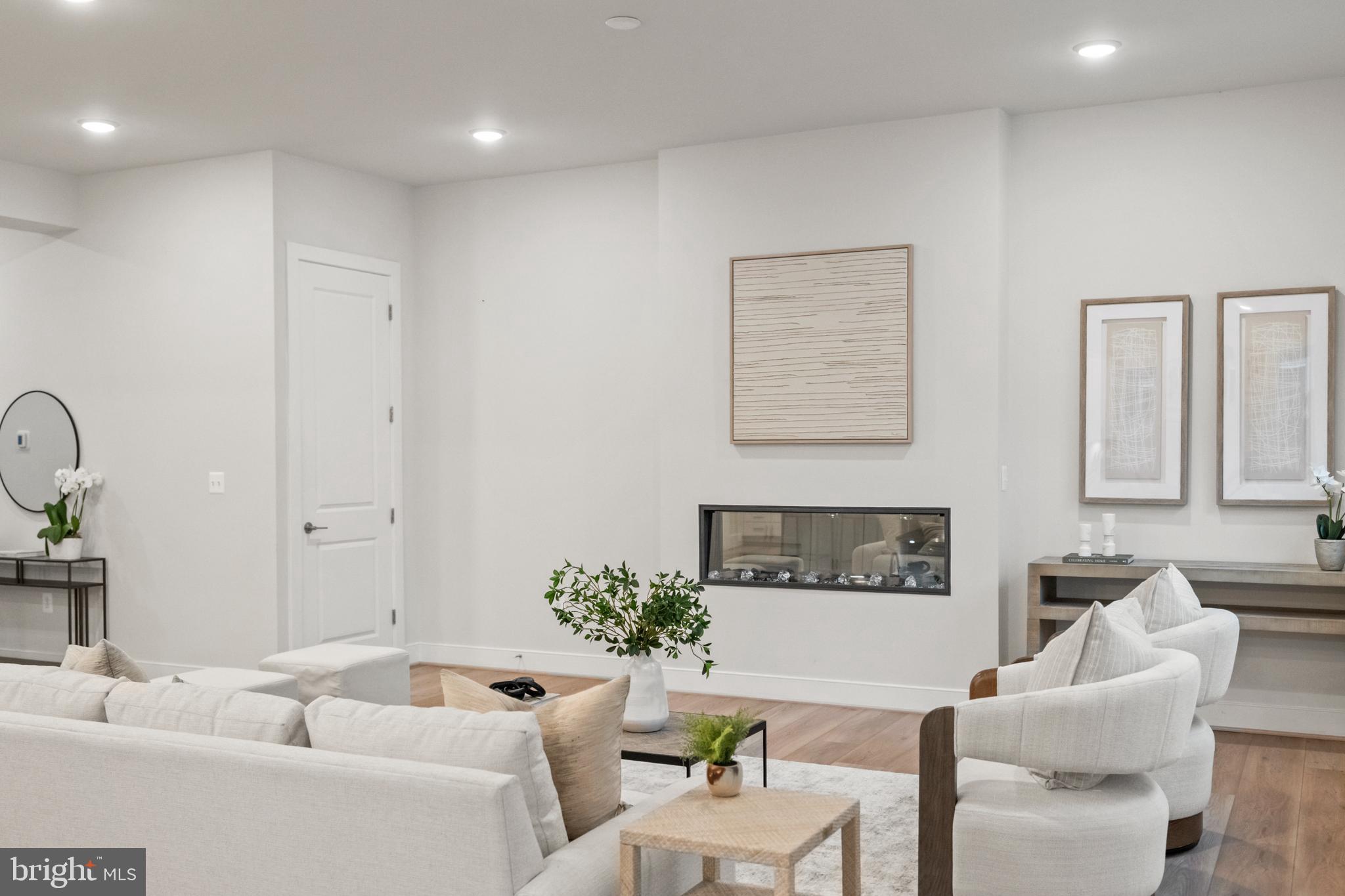 MASON PARK - Residential