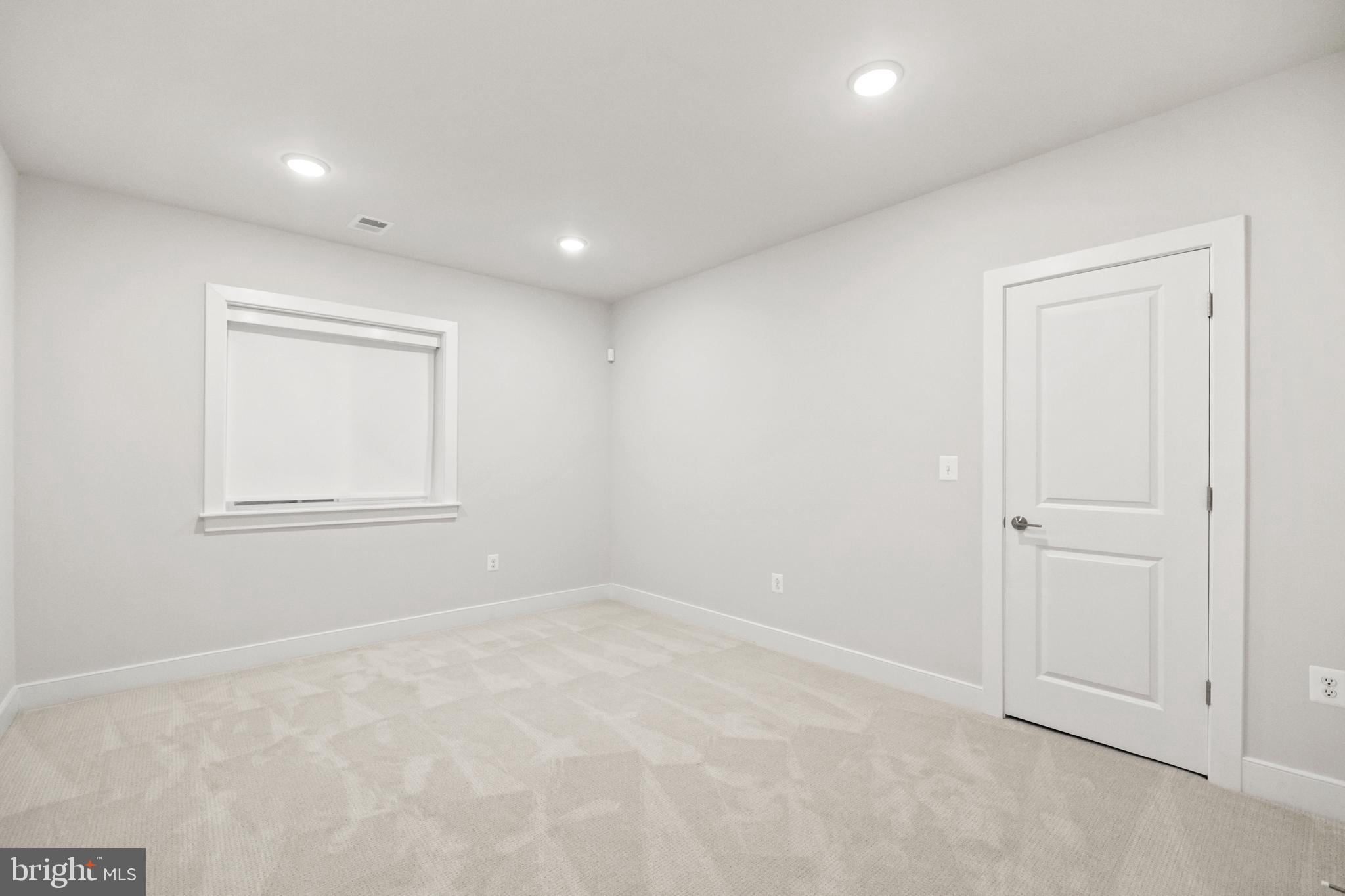 MASON PARK - Residential