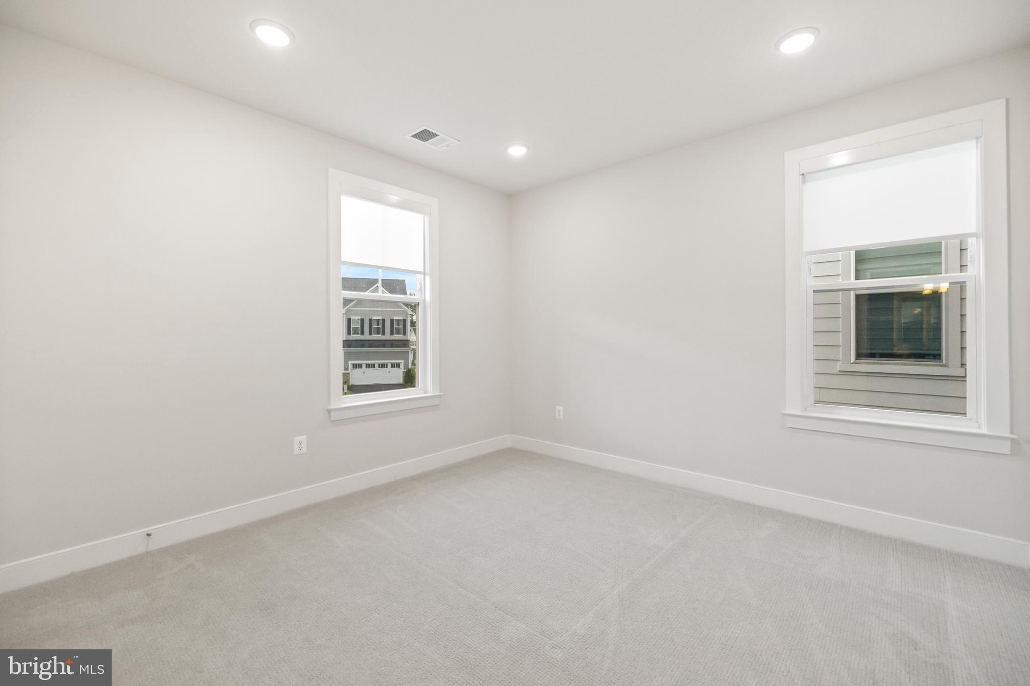 MASON PARK - Residential