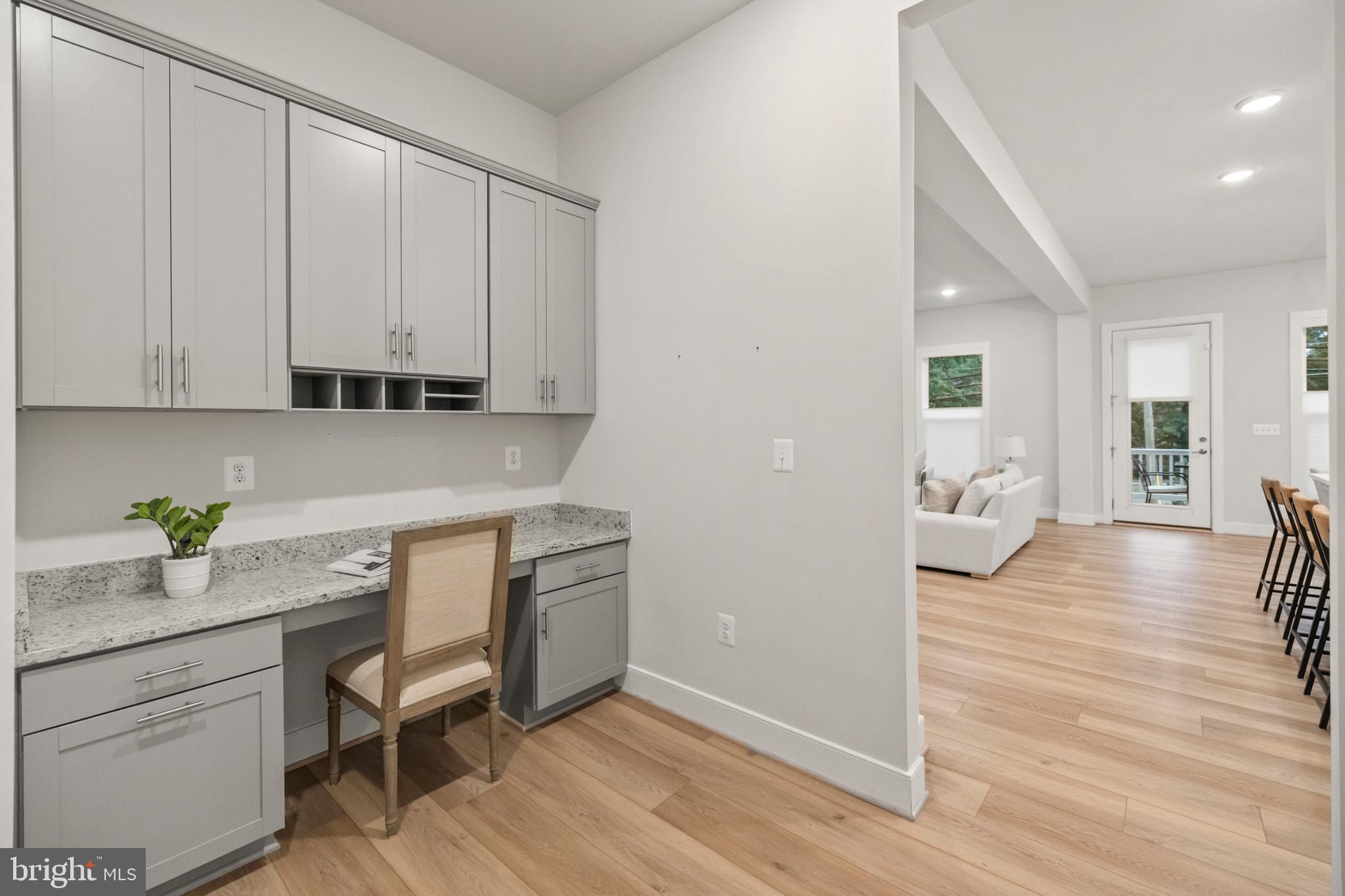 MASON PARK - Residential