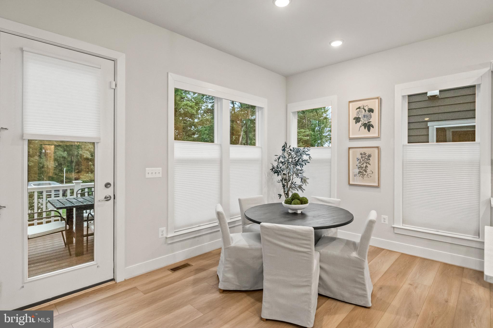 MASON PARK - Residential