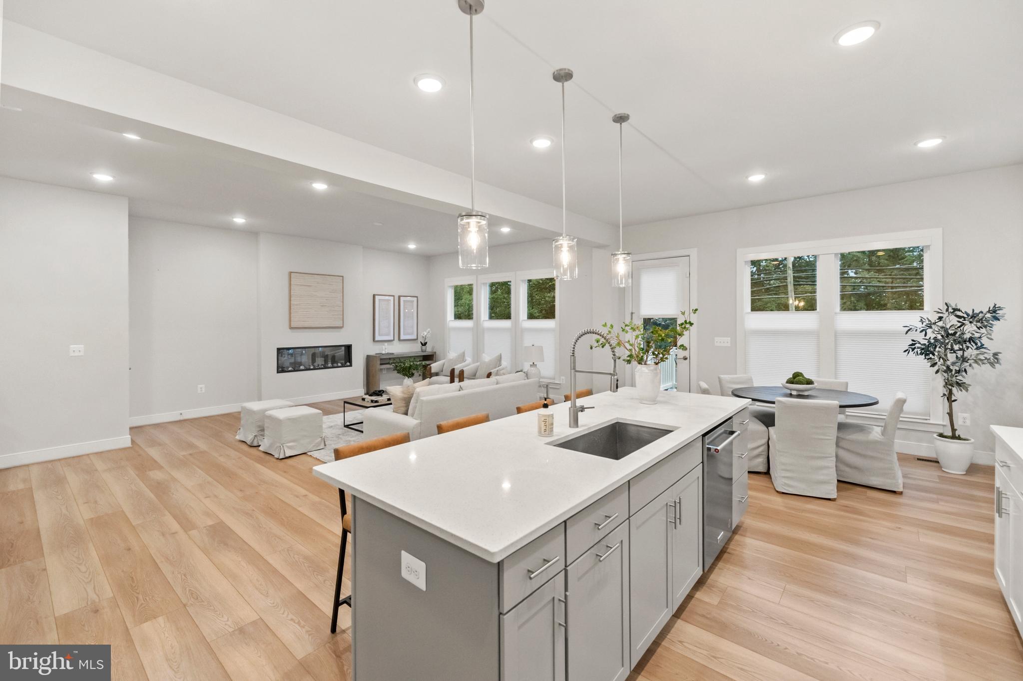 MASON PARK - Residential