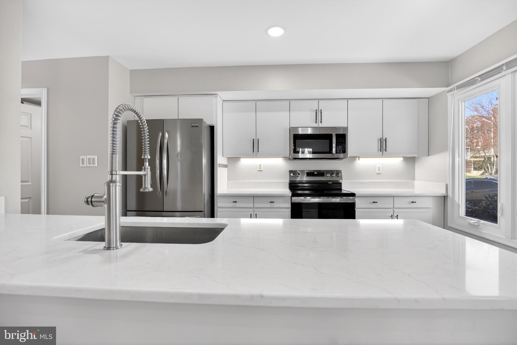 FOX RUN - Residential