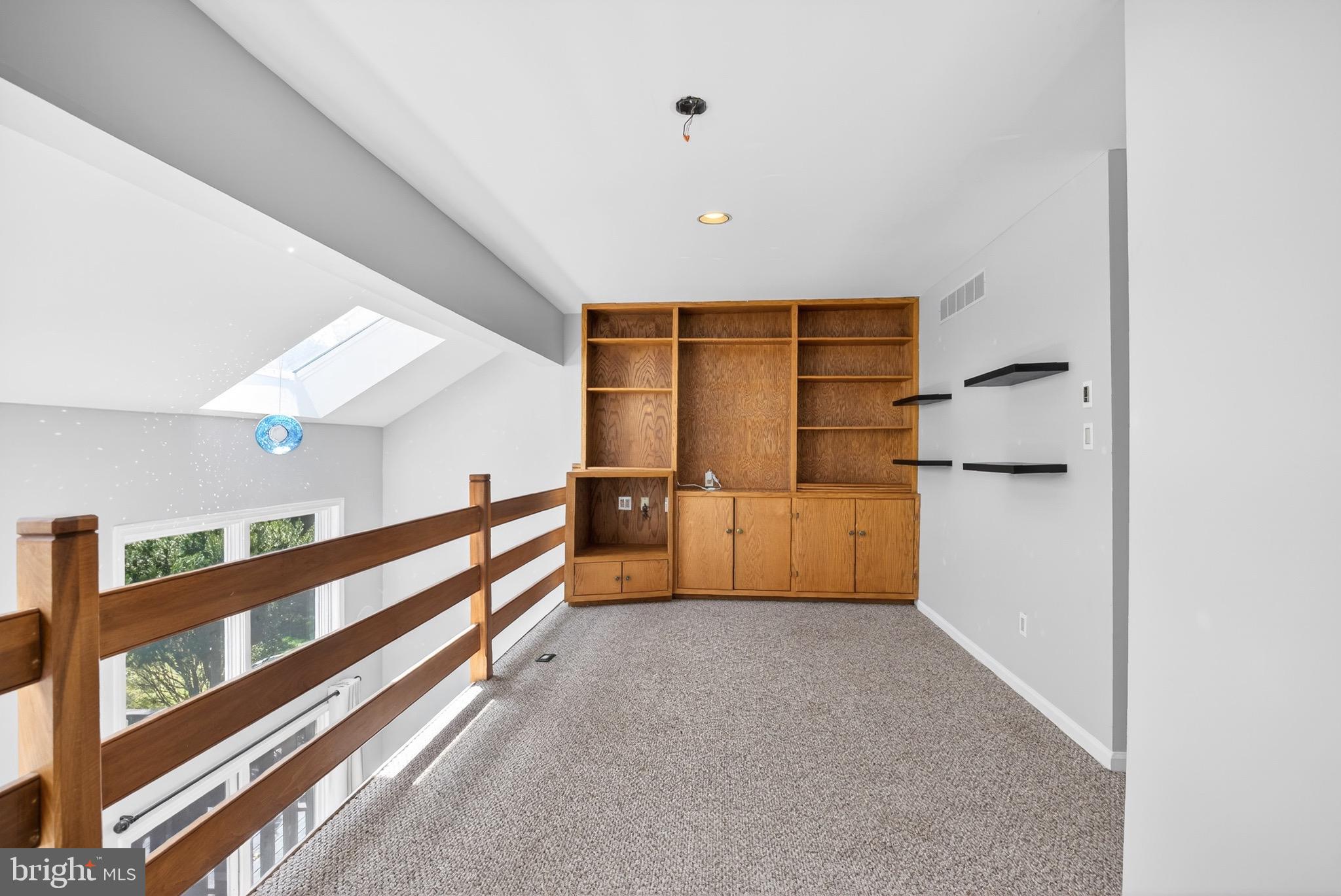 FOX RUN - Residential