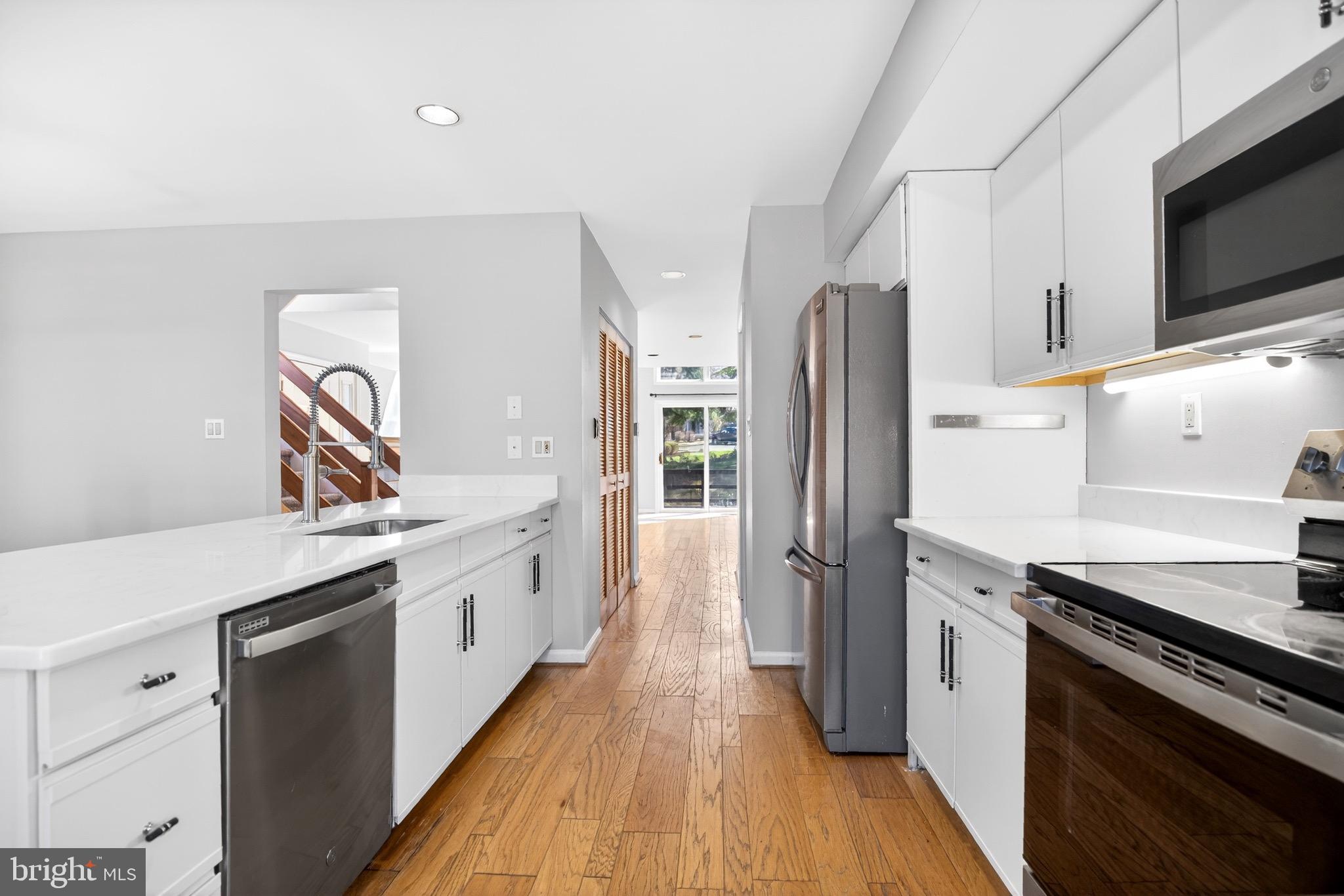 FOX RUN - Residential