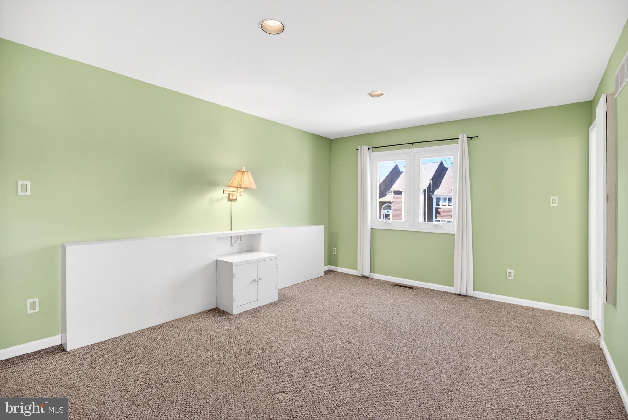 FOX RUN - Residential