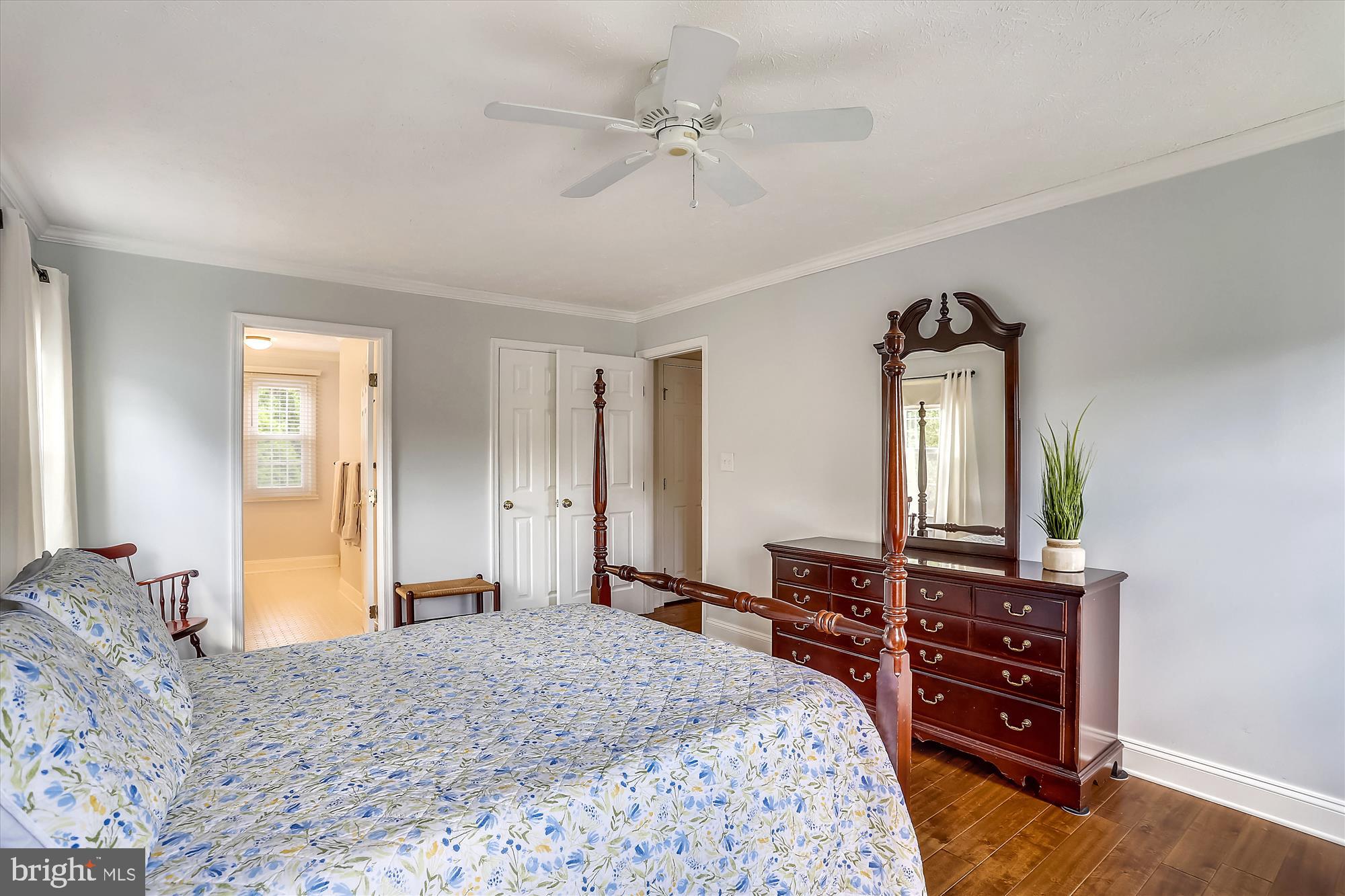 CROFTON CHASE - Residential