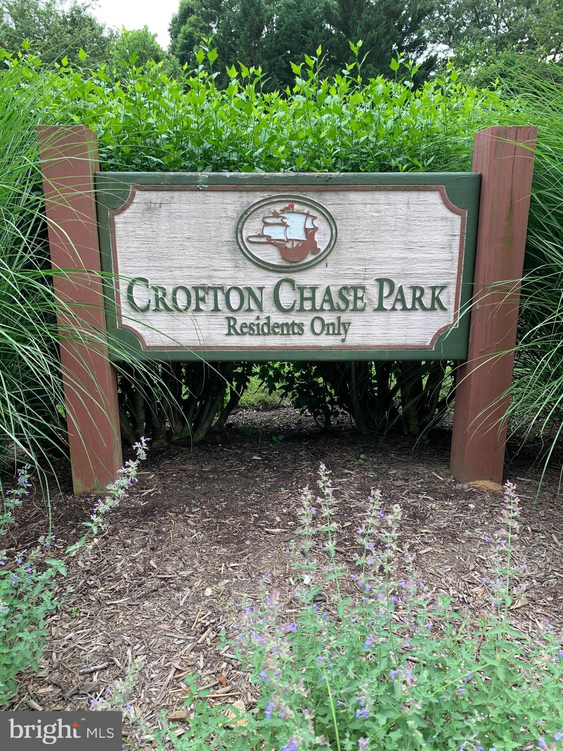 CROFTON CHASE - Residential