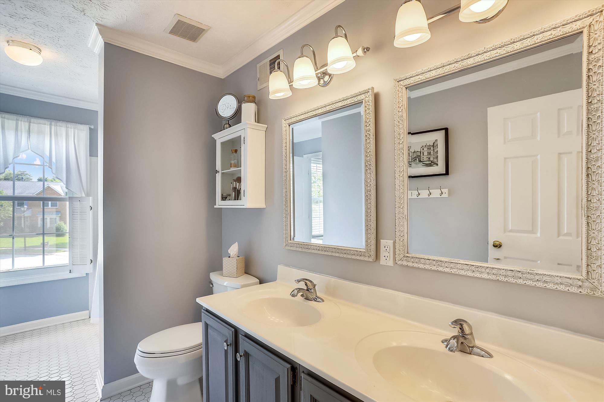 CROFTON CHASE - Residential