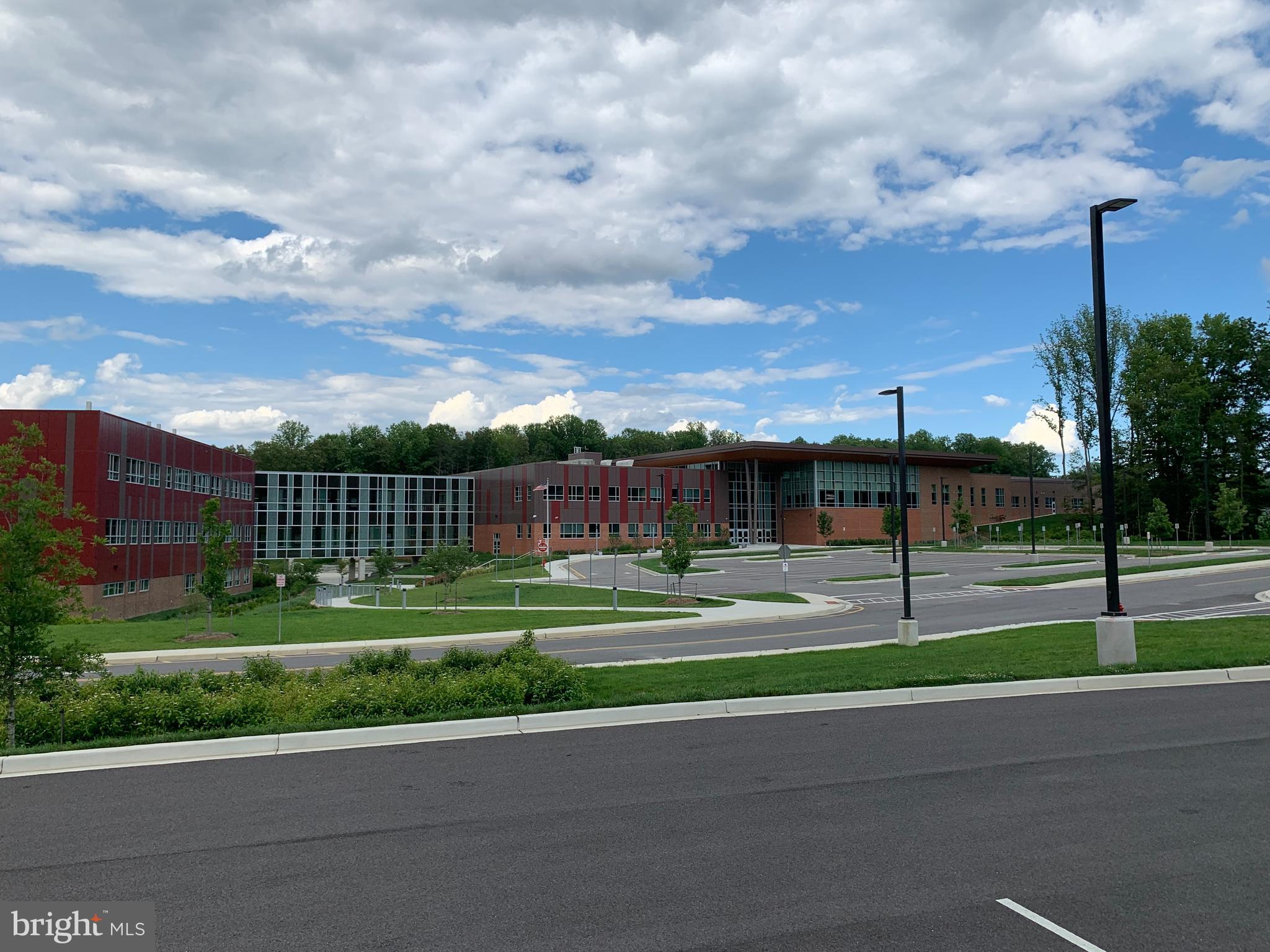 CROFTON CHASE - Residential