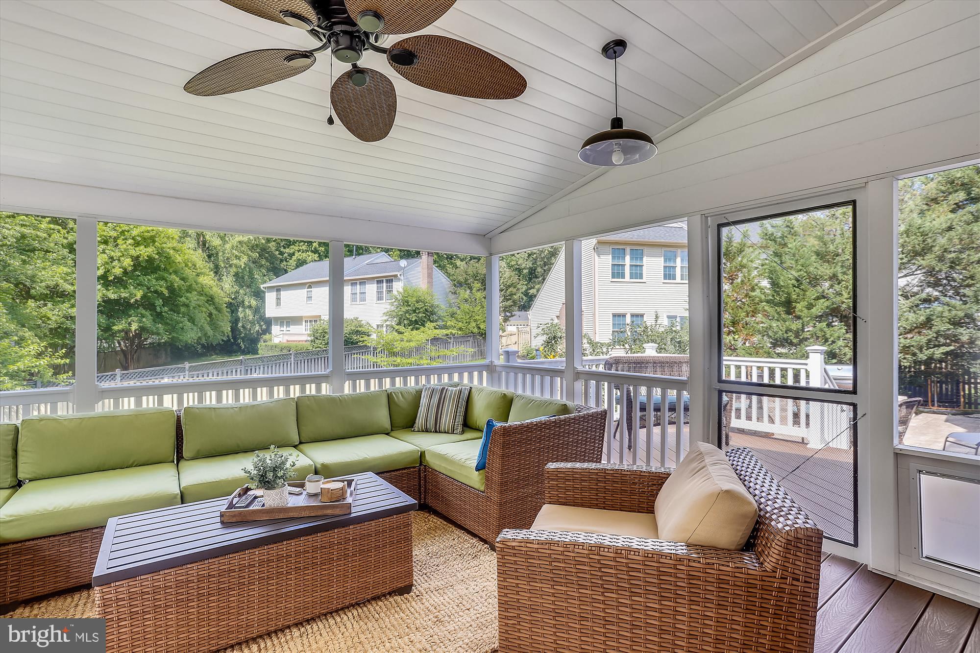 CROFTON CHASE - Residential