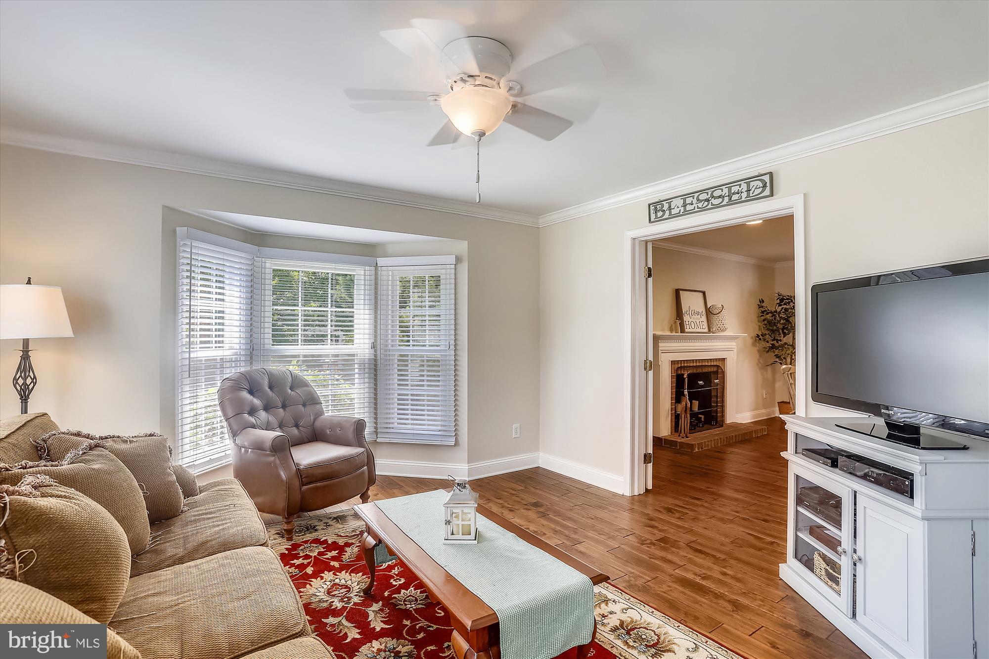 CROFTON CHASE - Residential