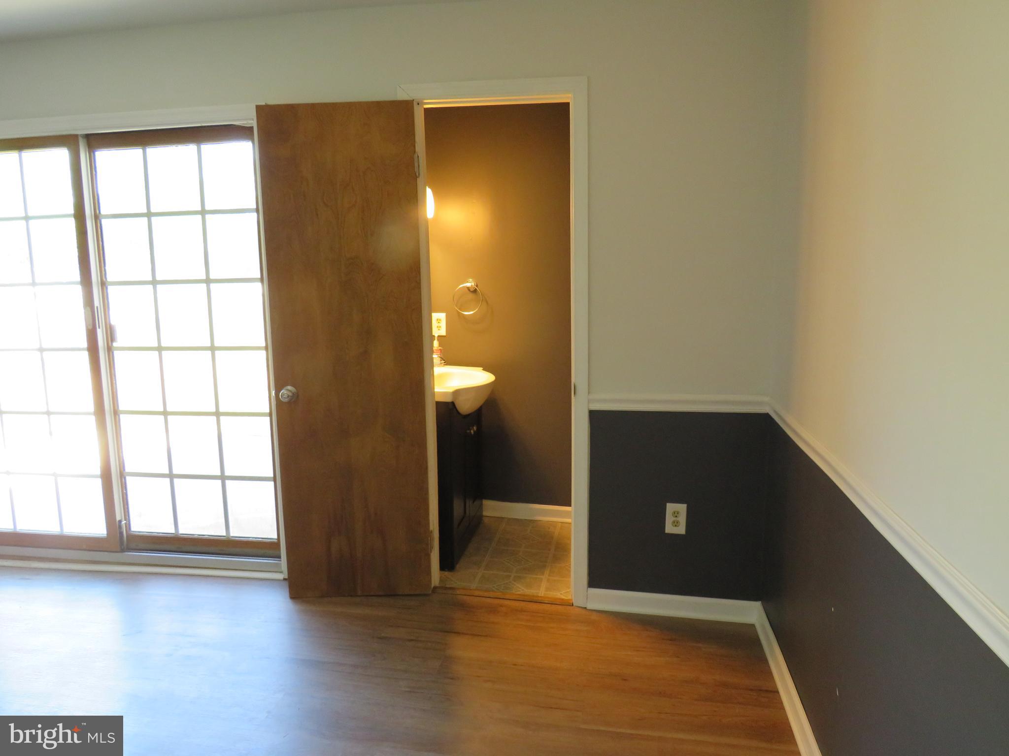 CEDAR GROVE ESTS - Residential