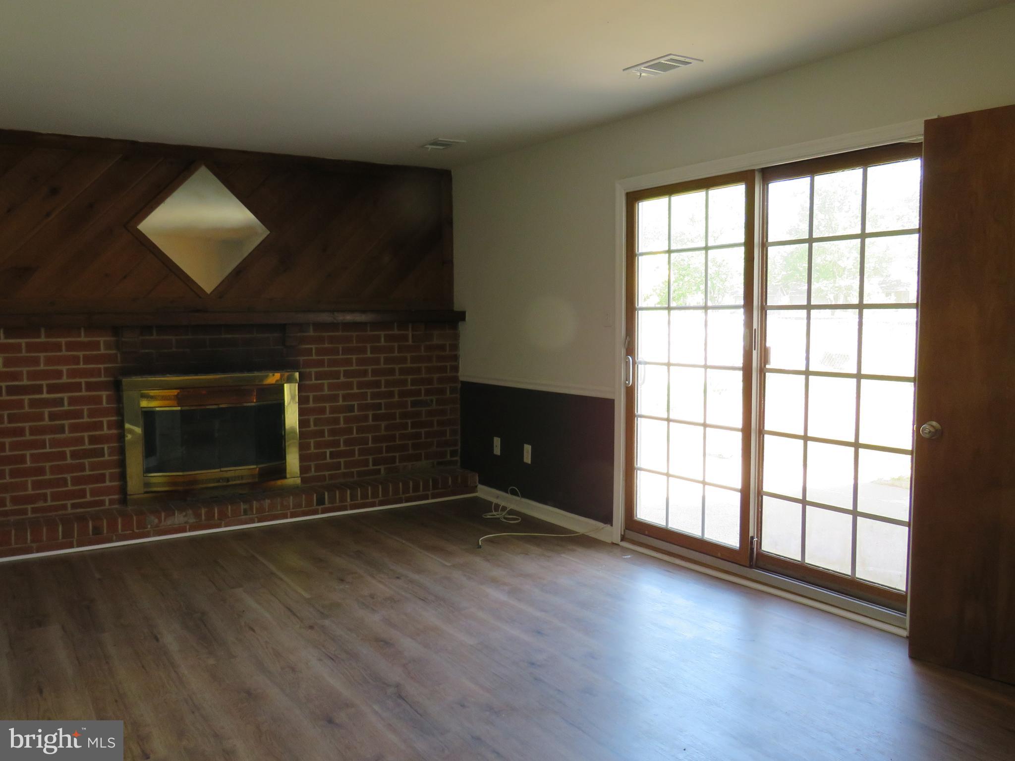 CEDAR GROVE ESTS - Residential
