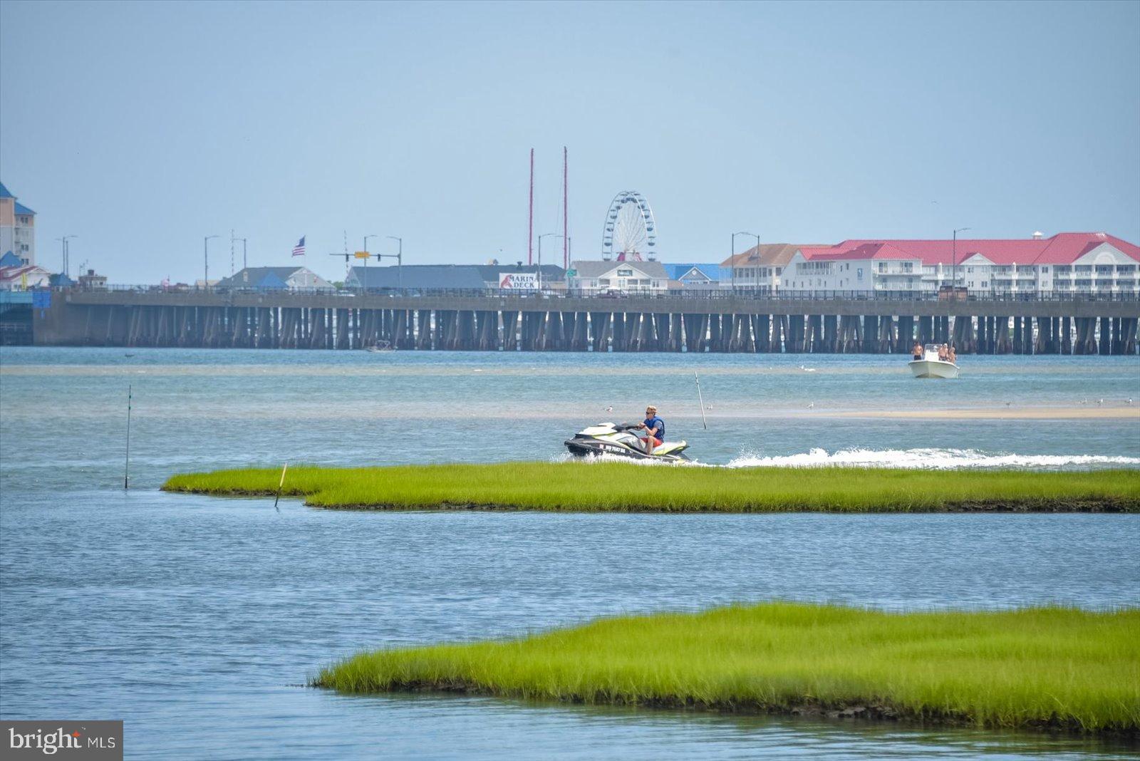 WATERS EDGE - Residential
