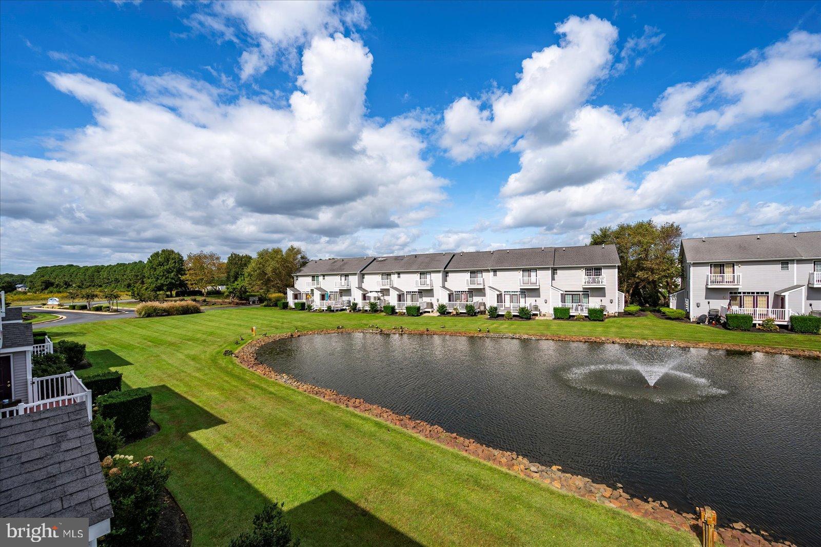 WATERS EDGE - Residential