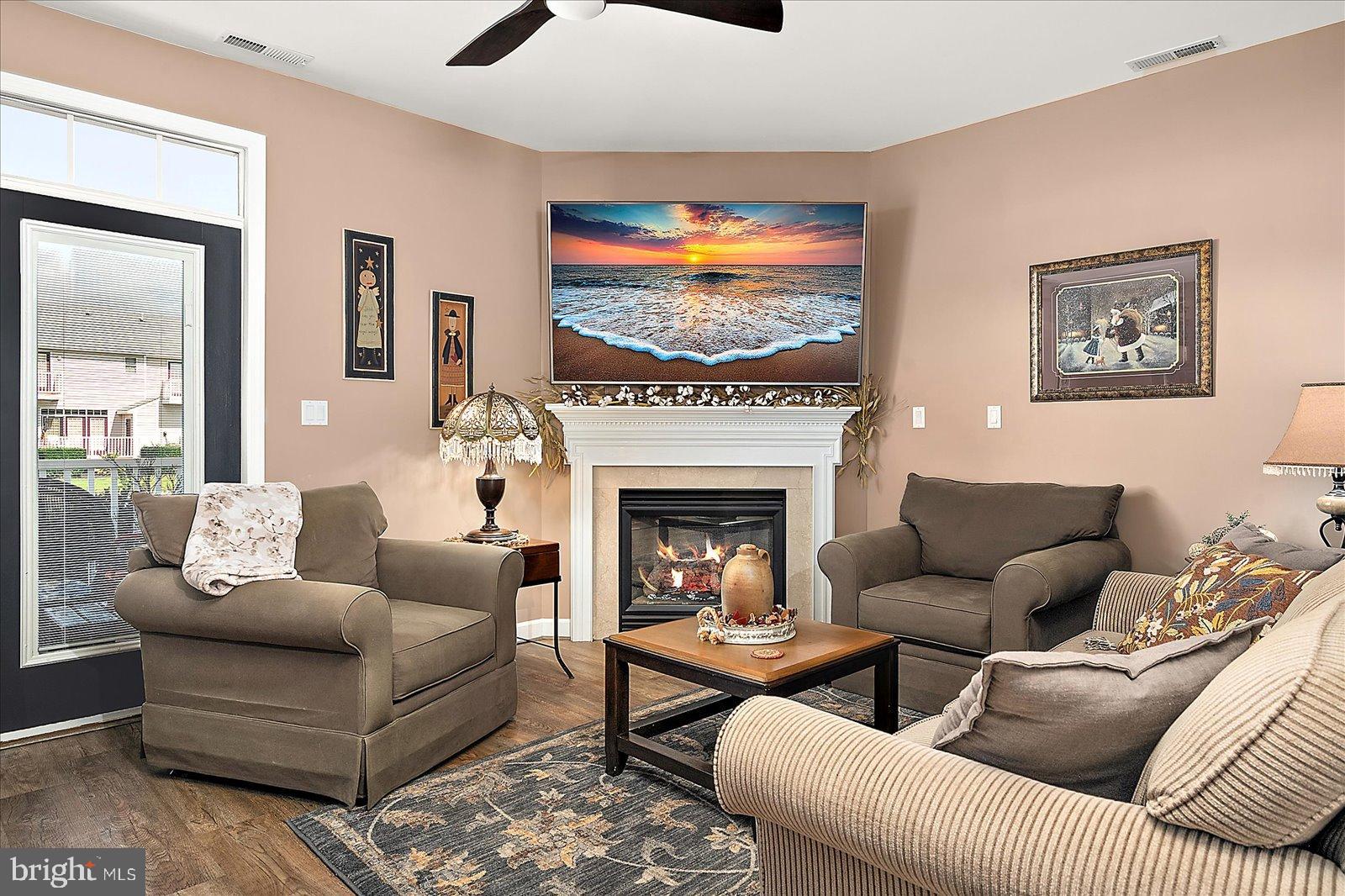 WATERS EDGE - Residential