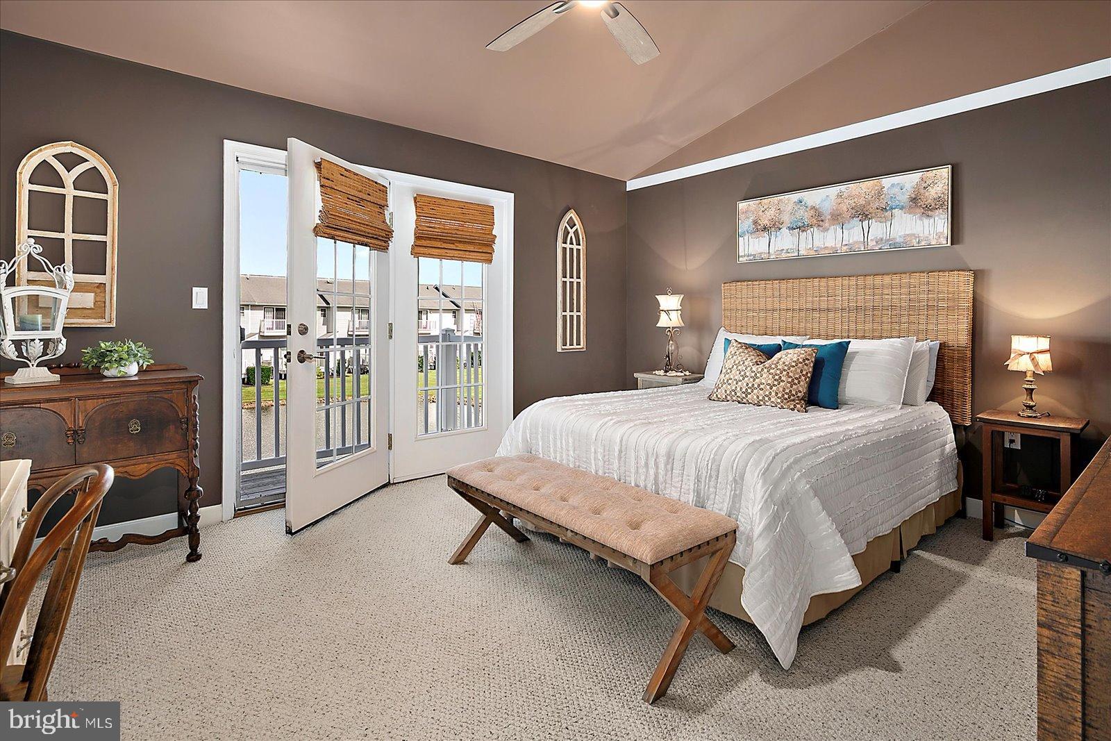 WATERS EDGE - Residential