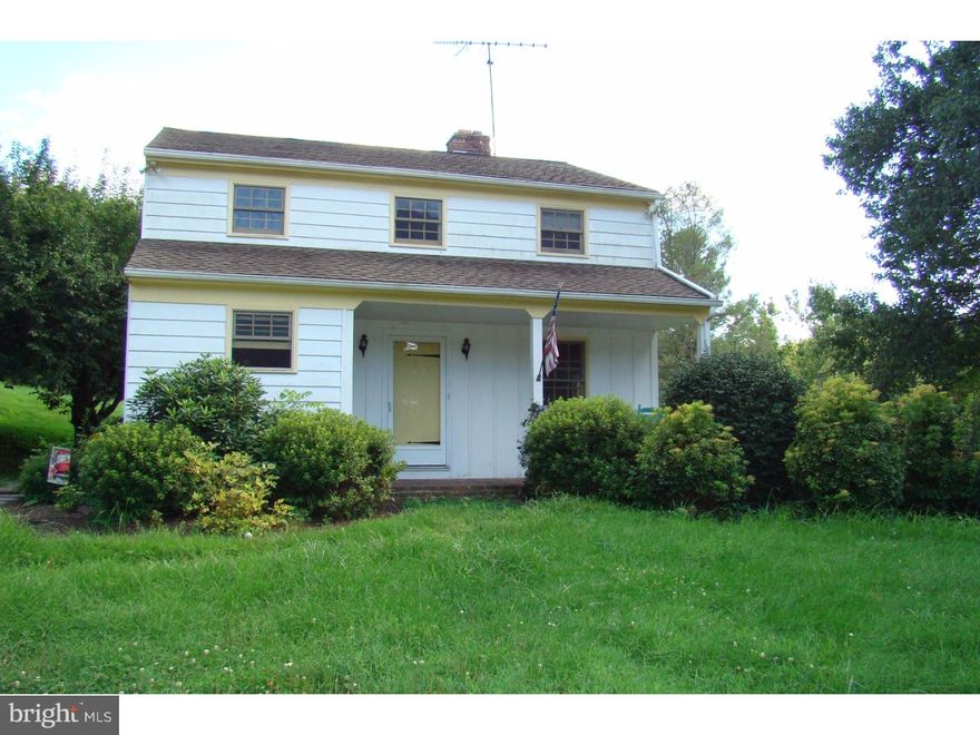 Available Immediately.  Quaint single located a short distance from the Borough Of West Chester on a picturesque 1+ acre lot.  Family room with fireplace, hardwood flooring, partially finished lower level, one bedroom and bath on main floor.  Three additional bedrooms and bath on second floor.  Tenant responsible for snow removal and grass cutting.