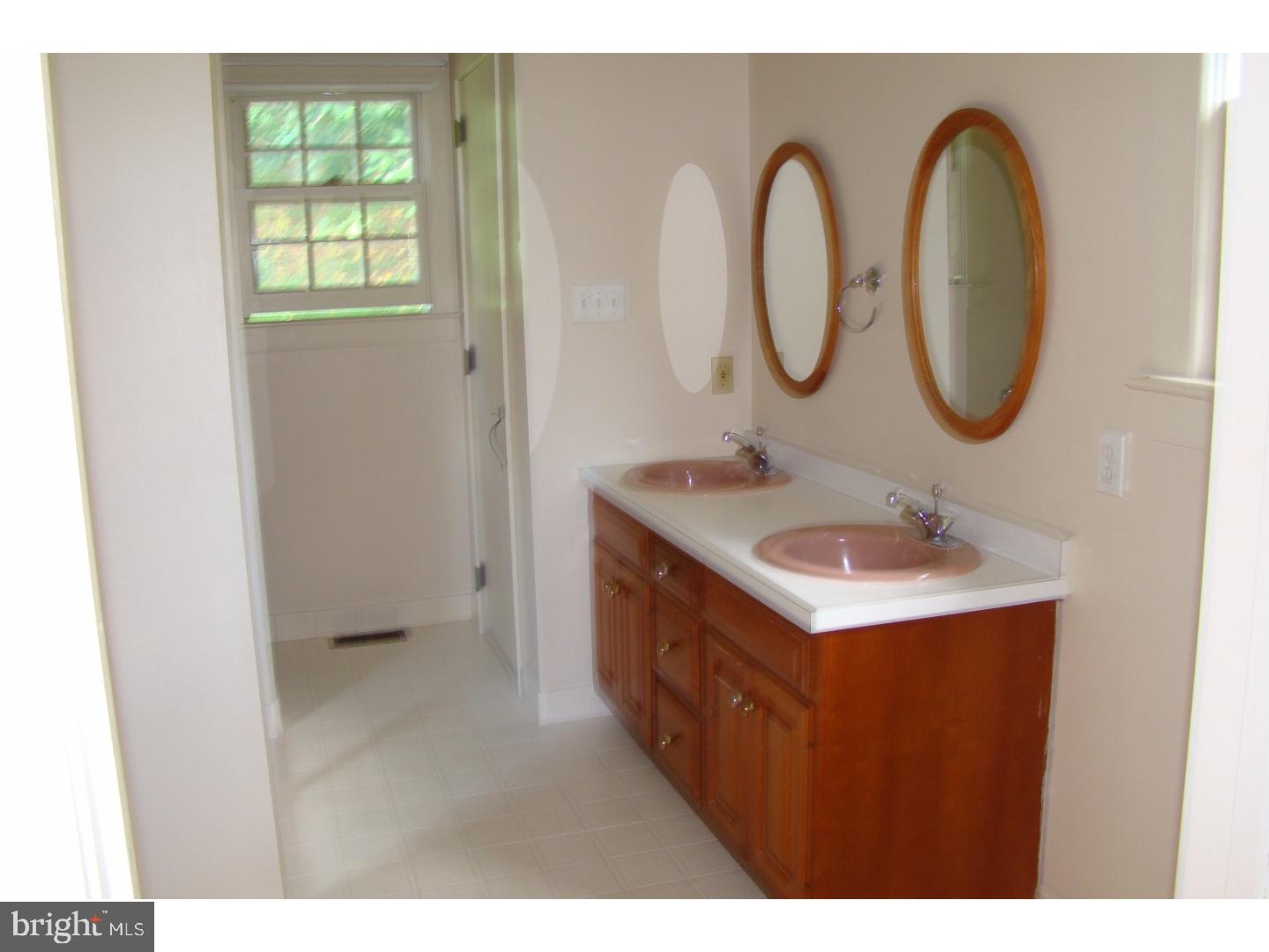 BRANDYWINE RIVER E - Residential Lease