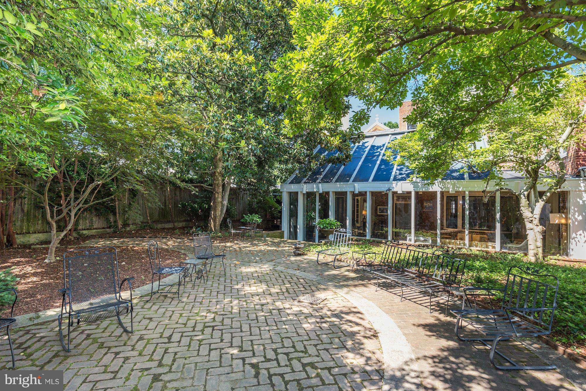 GEORGETOWN - Residential