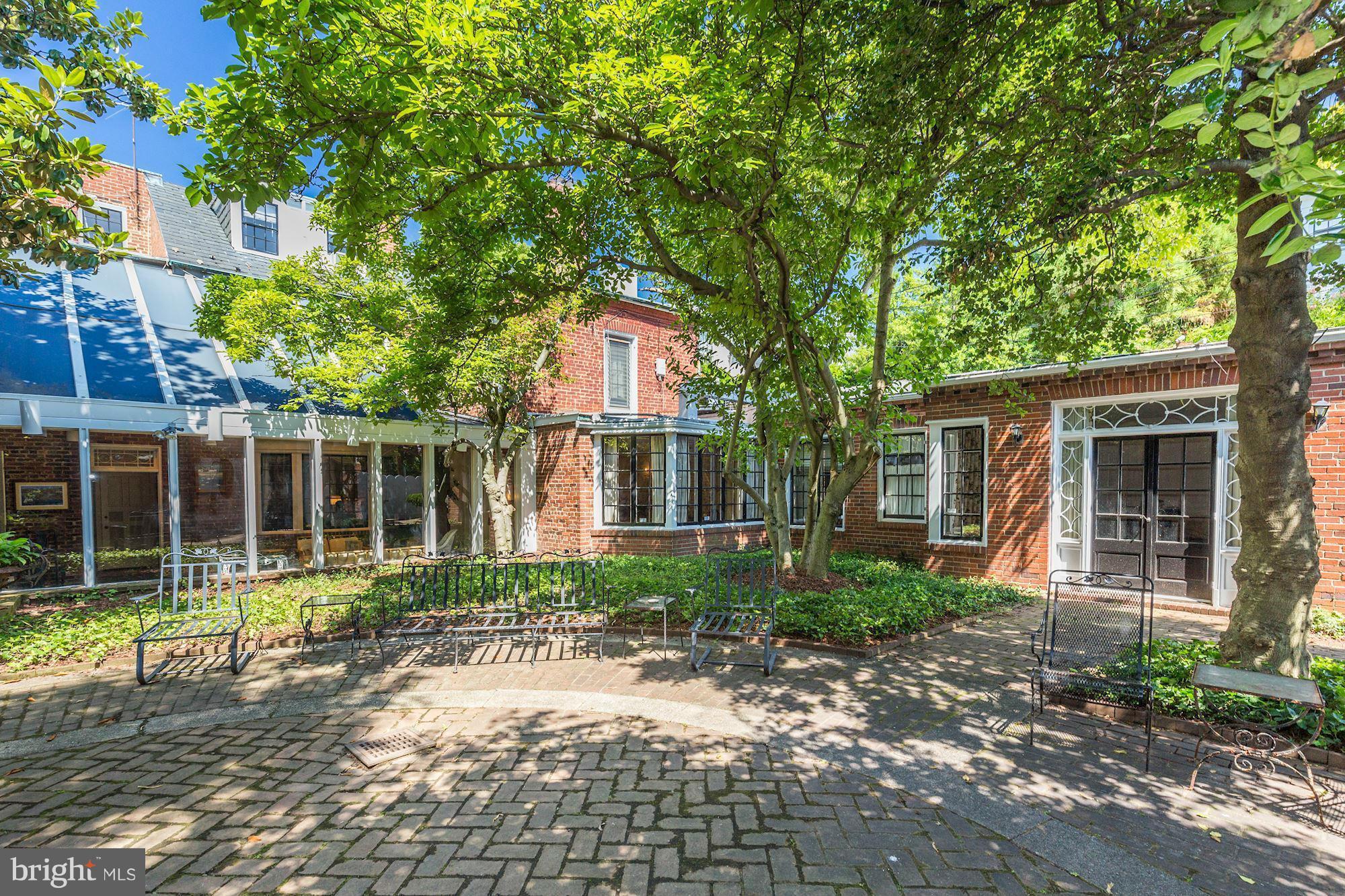 GEORGETOWN - Residential
