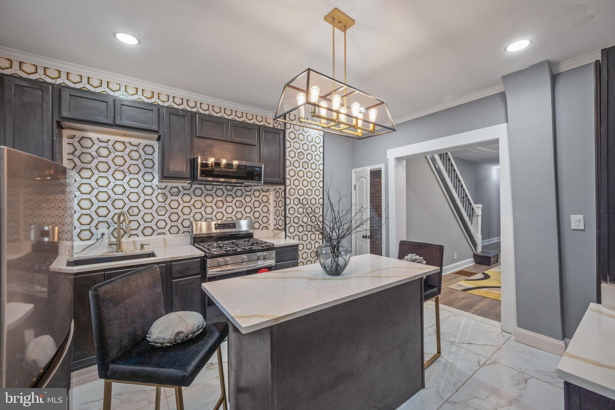 SHIPLEY HILL - Residential