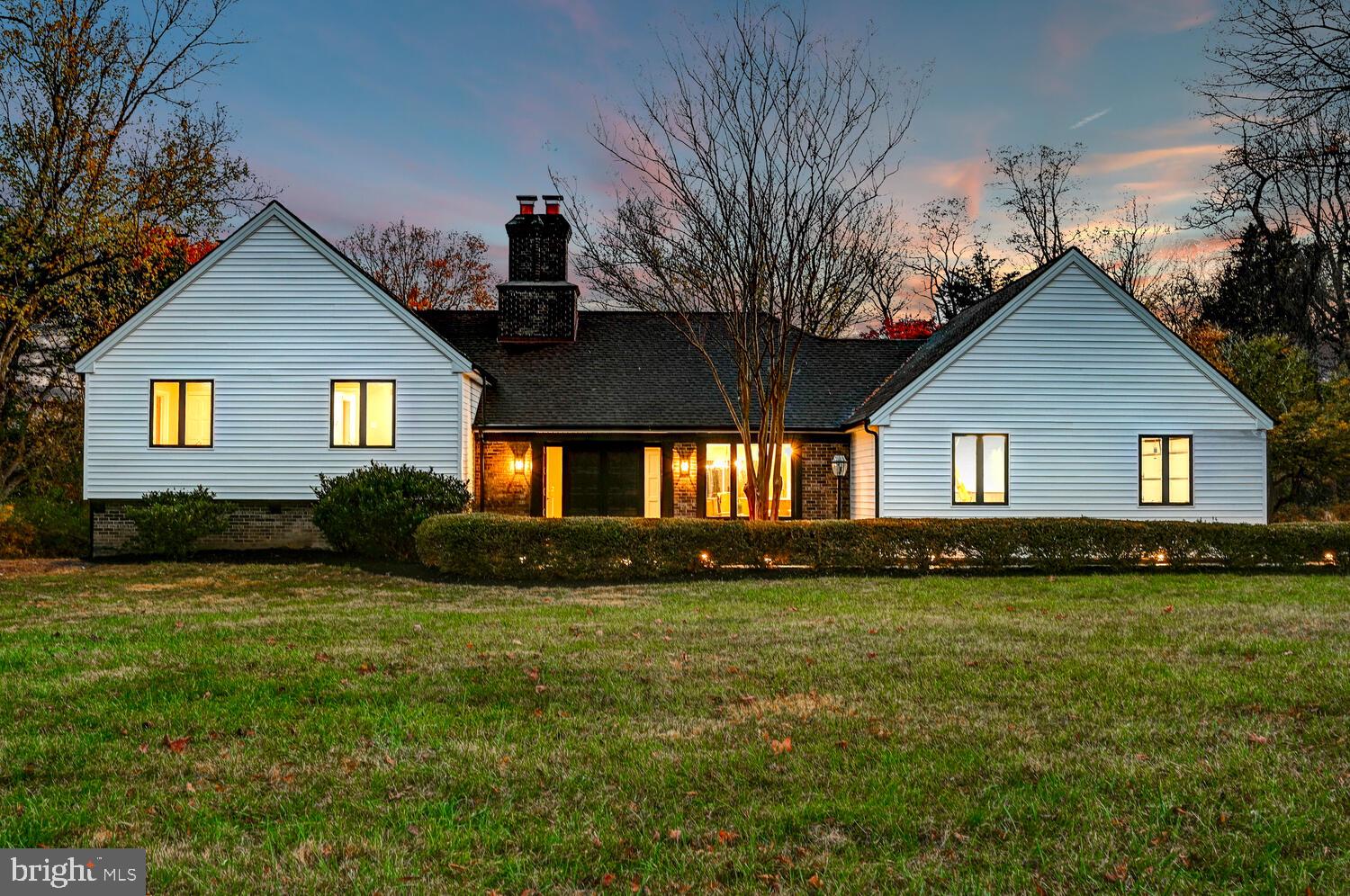 FOLLY QUARTER - Residential