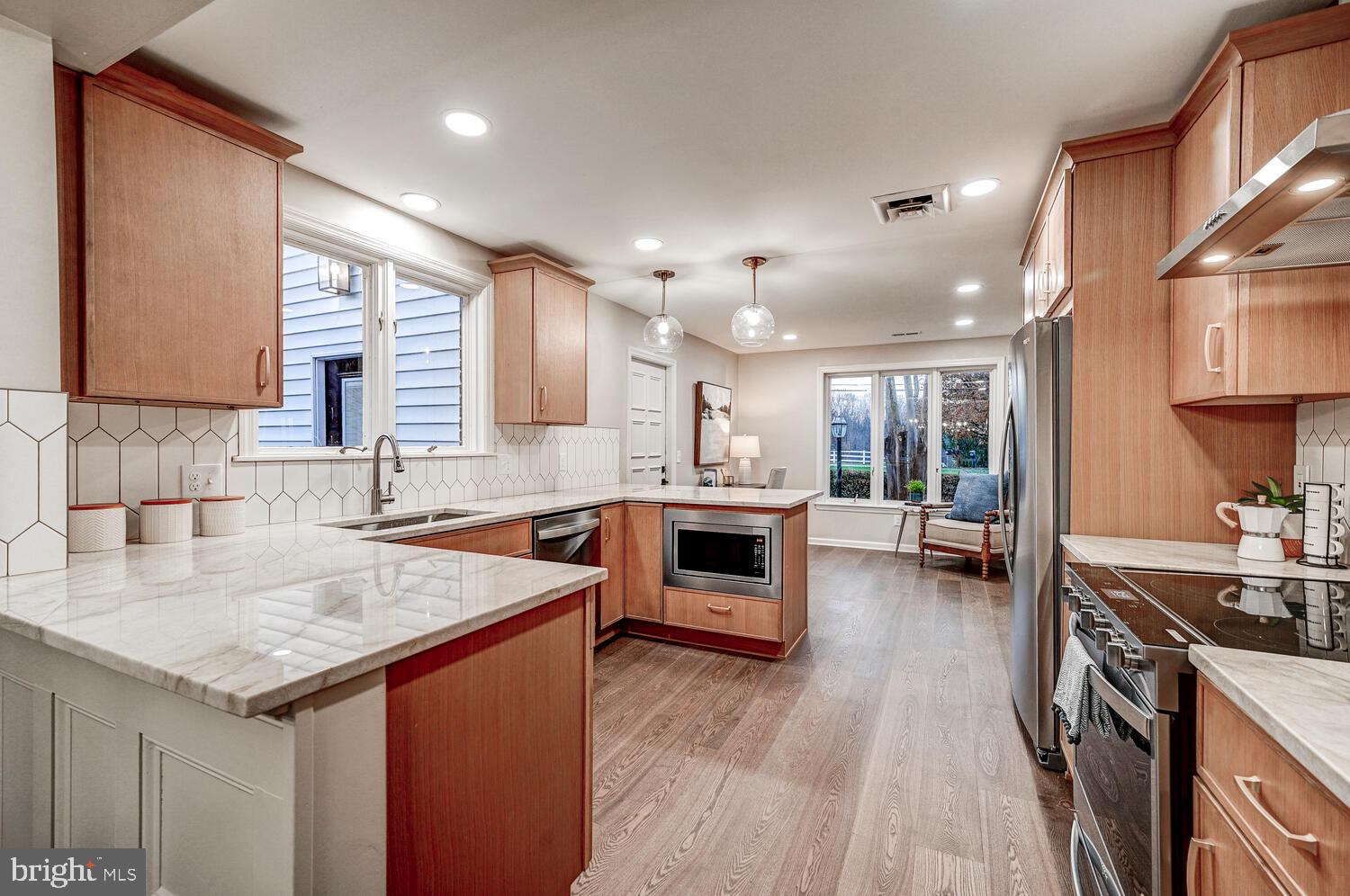 FOLLY QUARTER - Residential