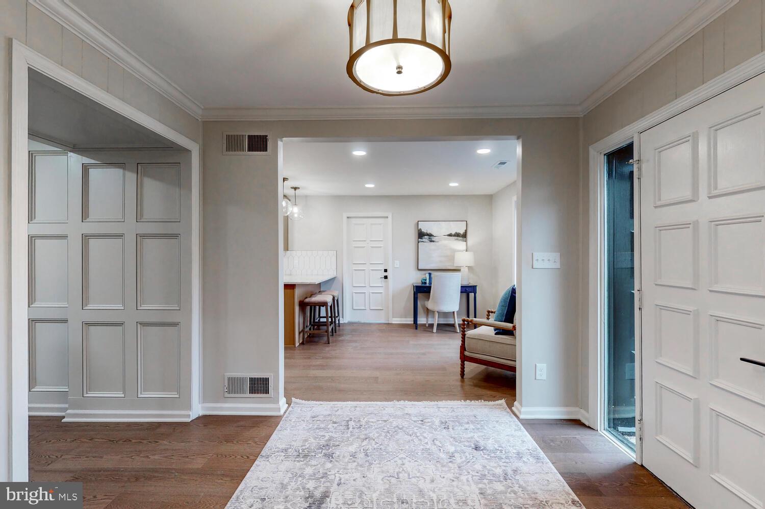 FOLLY QUARTER - Residential