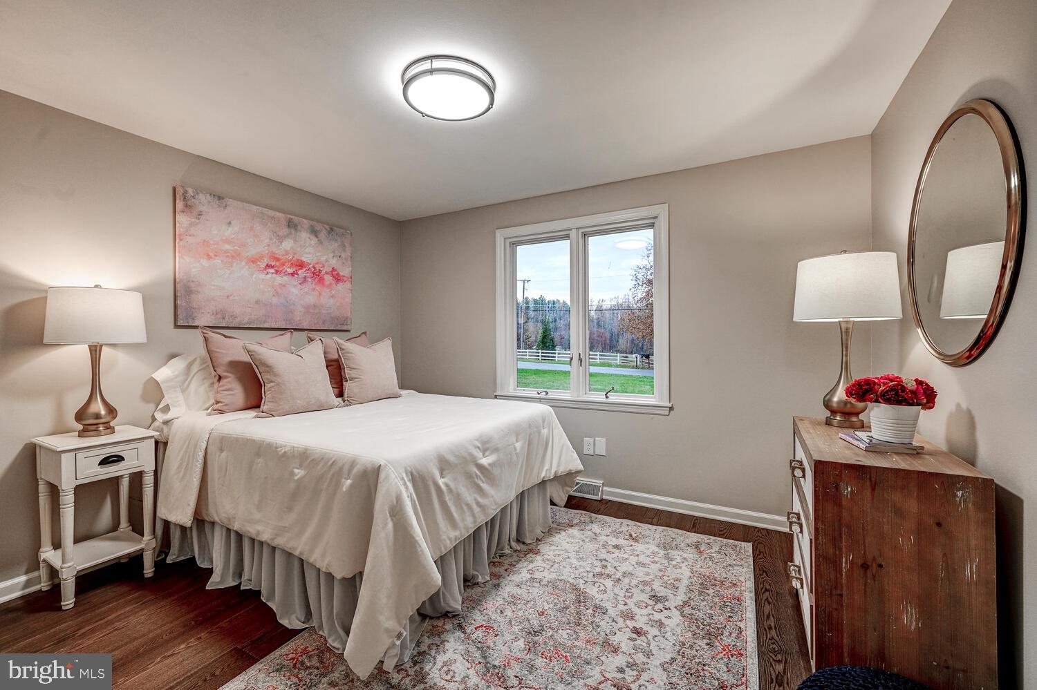 FOLLY QUARTER - Residential