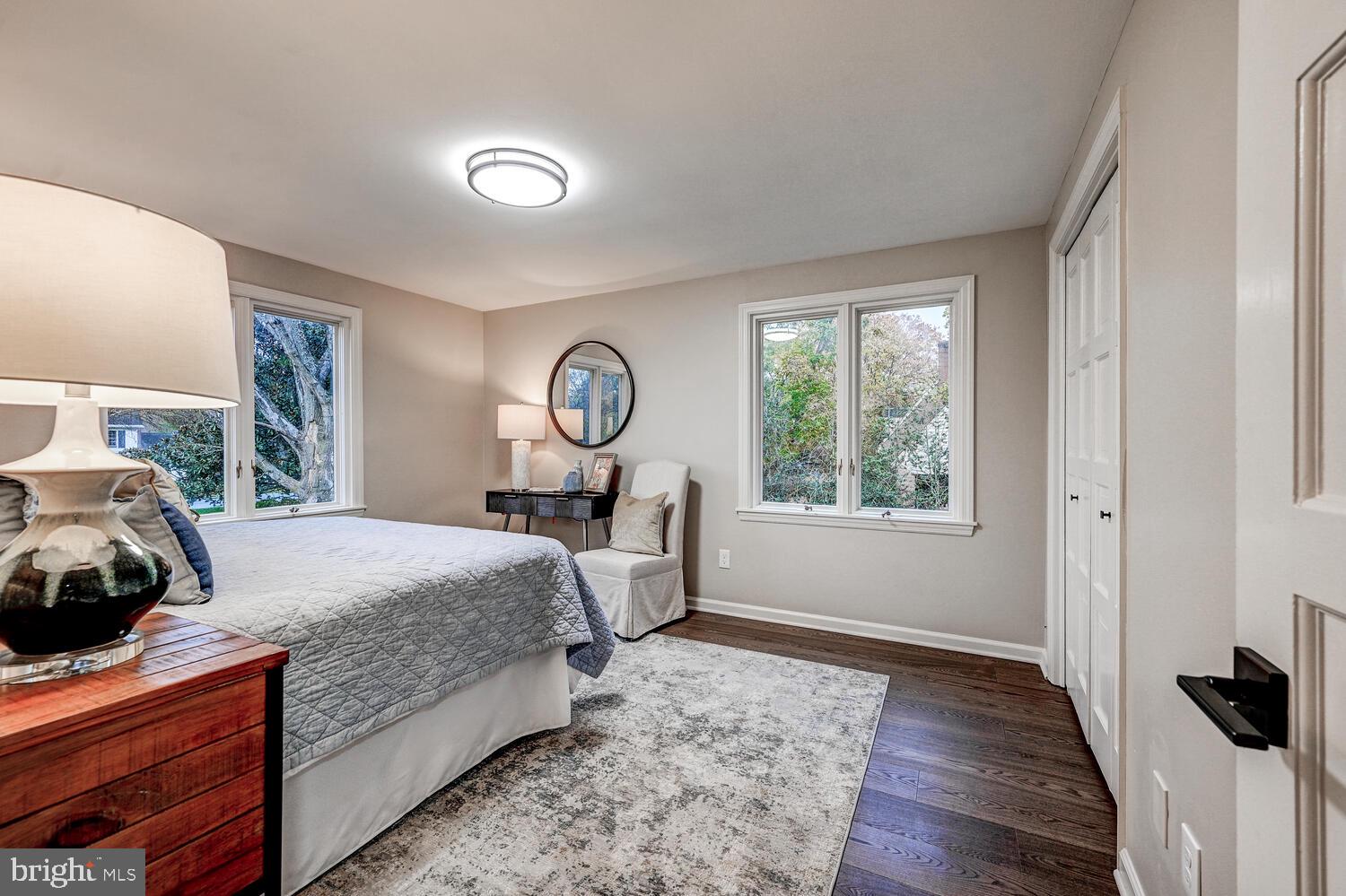 FOLLY QUARTER - Residential