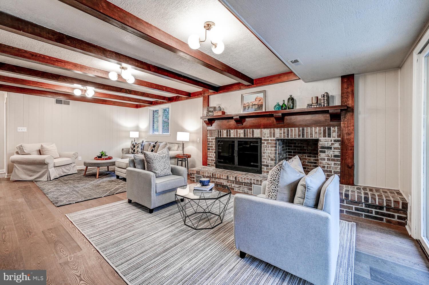 FOLLY QUARTER - Residential