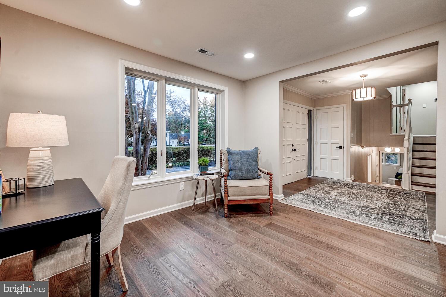 FOLLY QUARTER - Residential