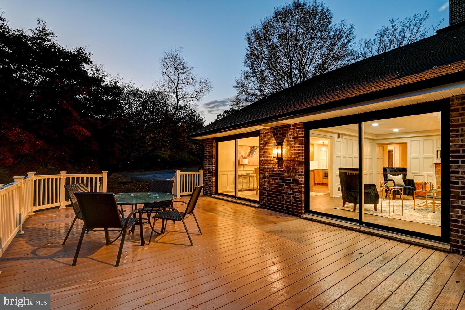 FOLLY QUARTER - Residential