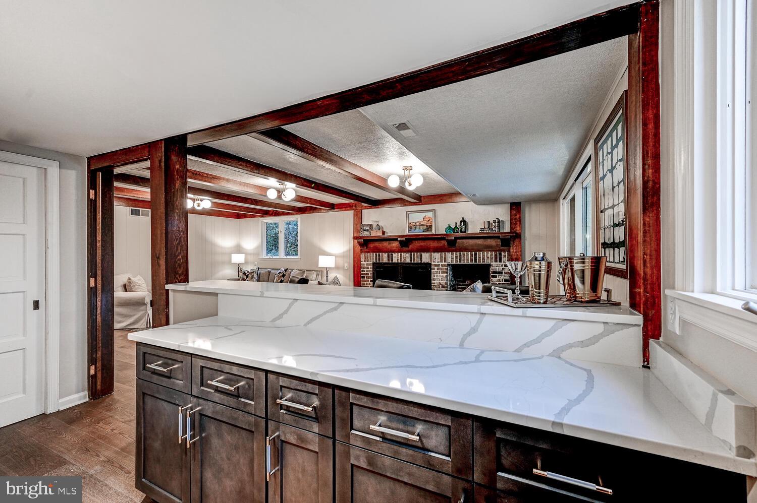 FOLLY QUARTER - Residential