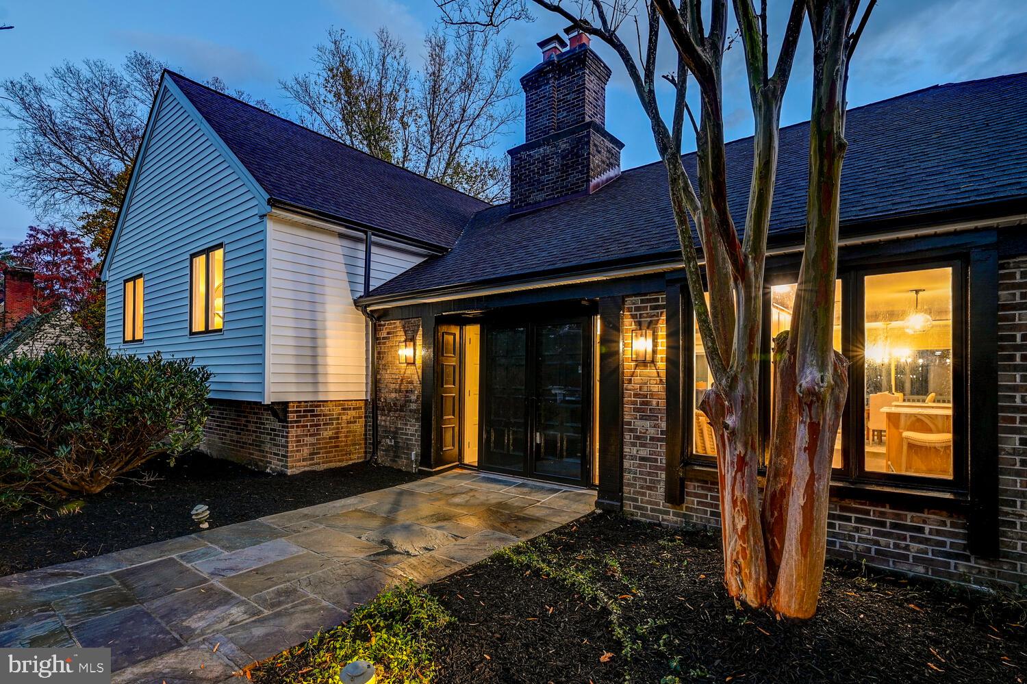 FOLLY QUARTER - Residential