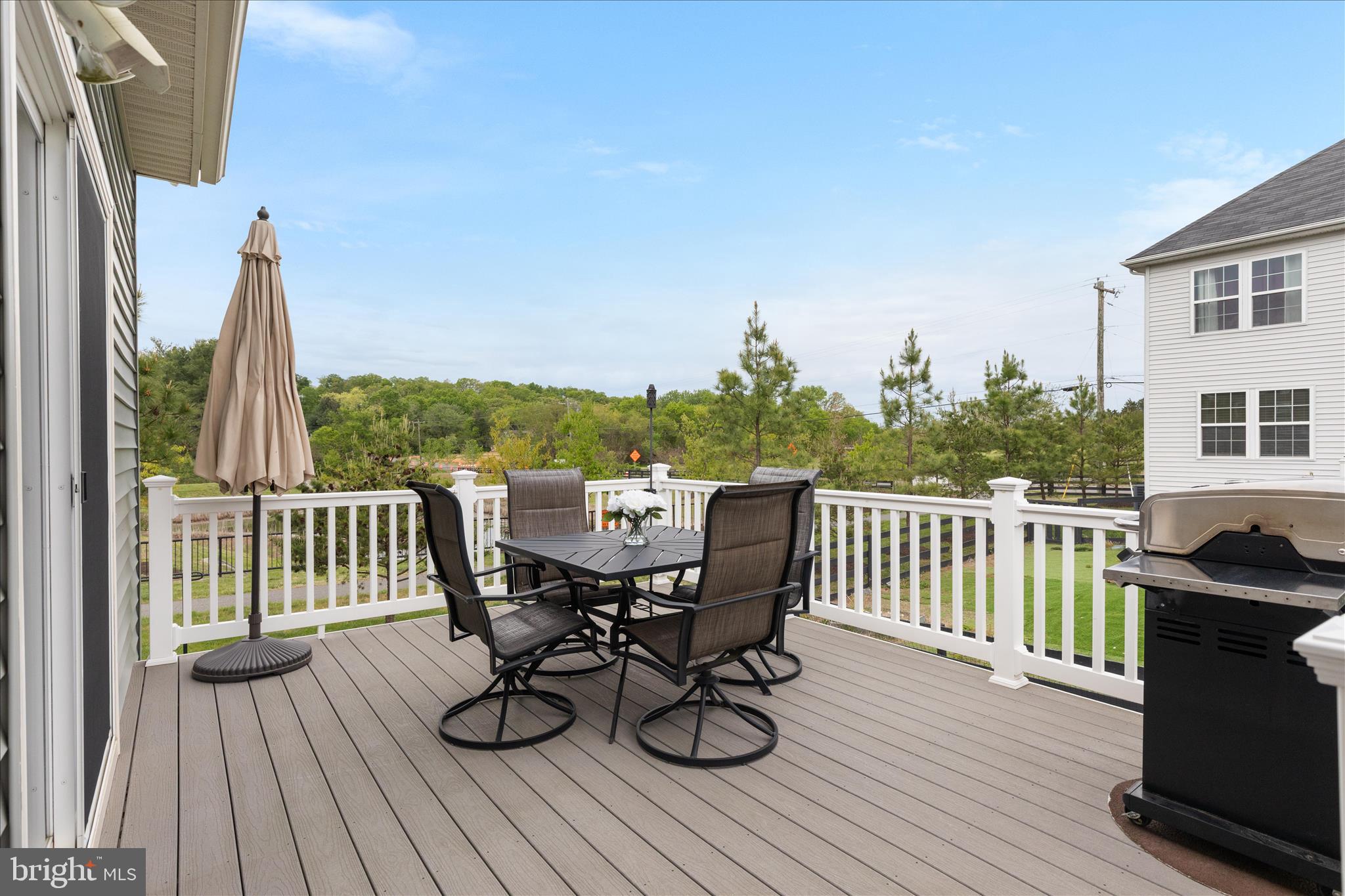 THE RESERVE AT JENNELL E - Residential